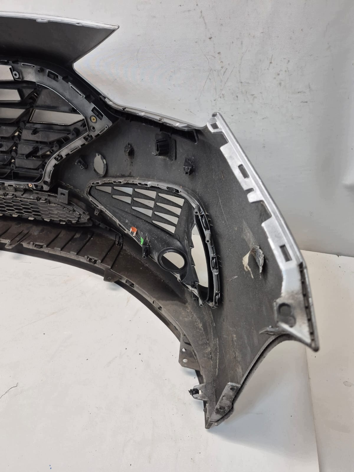 HYUNDAI I30 III 3 LIFT 20- bumper front front PDC 86511-G4500