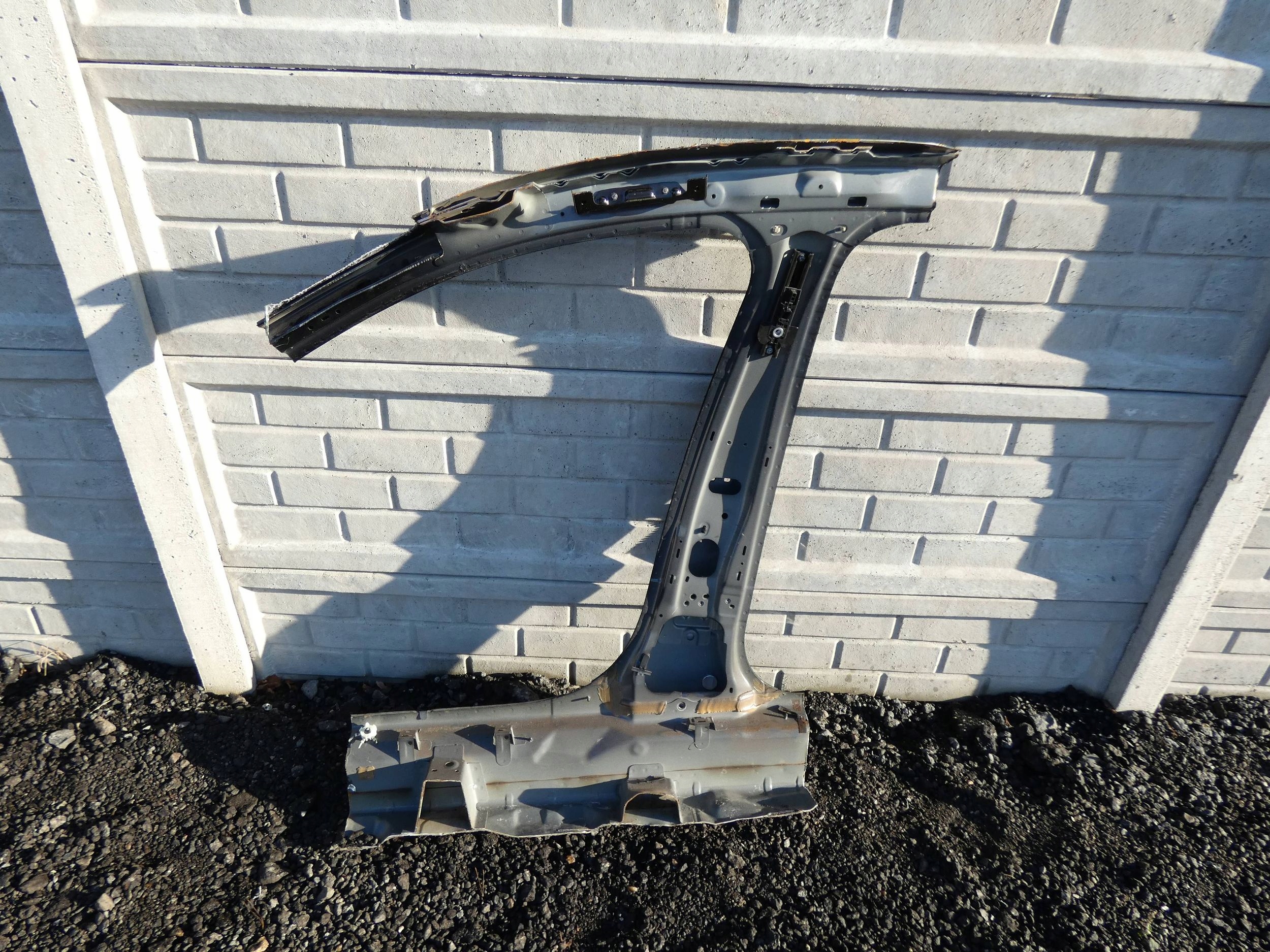 VOLVO S90 V90 II 17- pillar right quarter