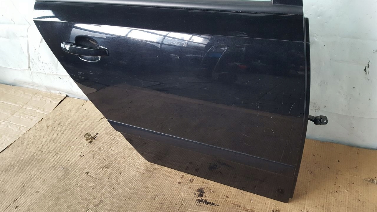 Tür heck hinten rechts Z20R Opel Astra H