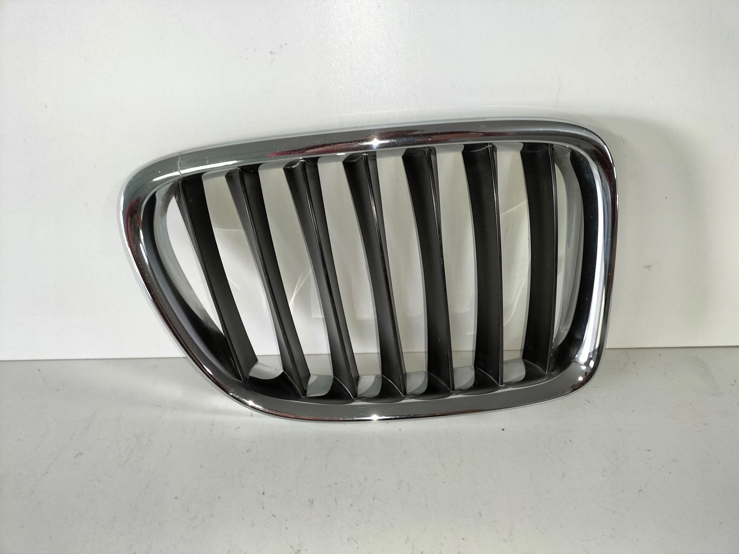 grille grid kidney grille right BMW X1 E84 09-15