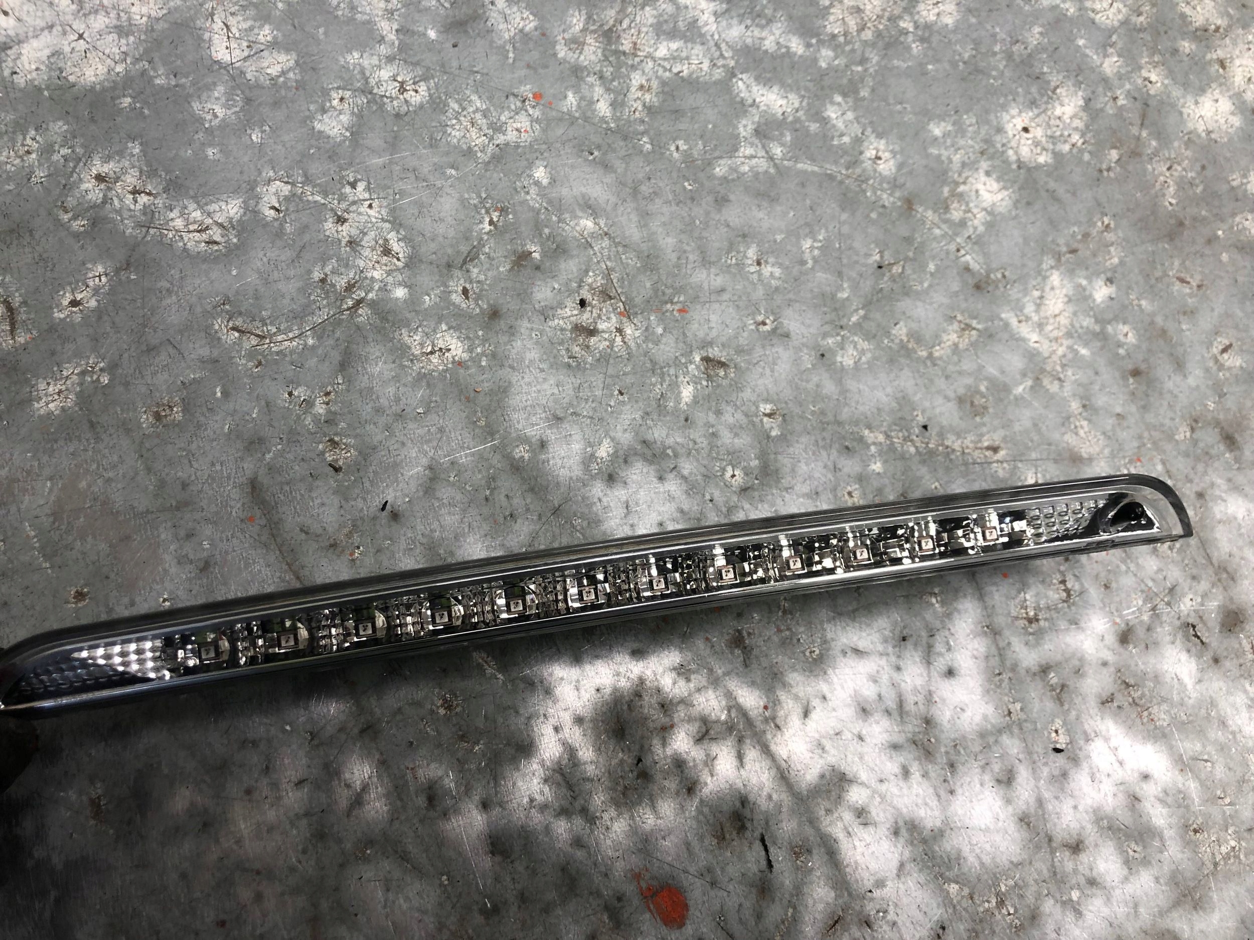 TRZECIE light STOP CITROEN PEUGEOT 89093273