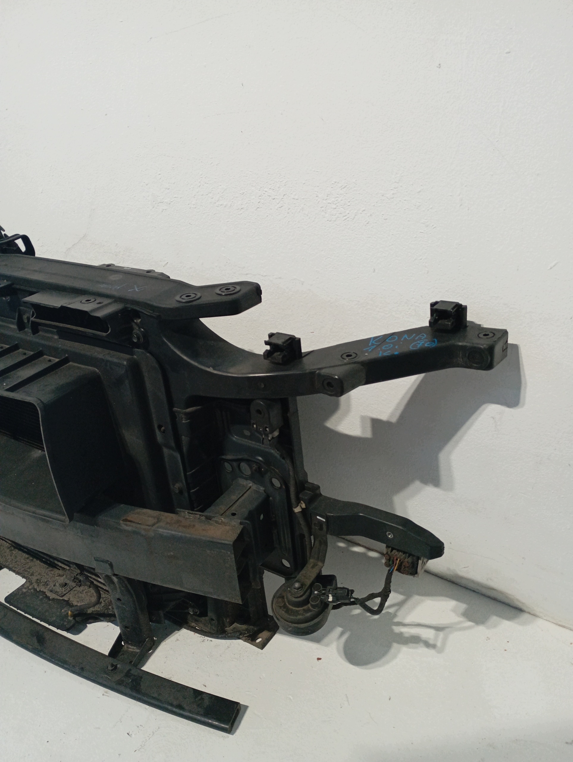 radiators complete HYUNDAI KONA 1,0i