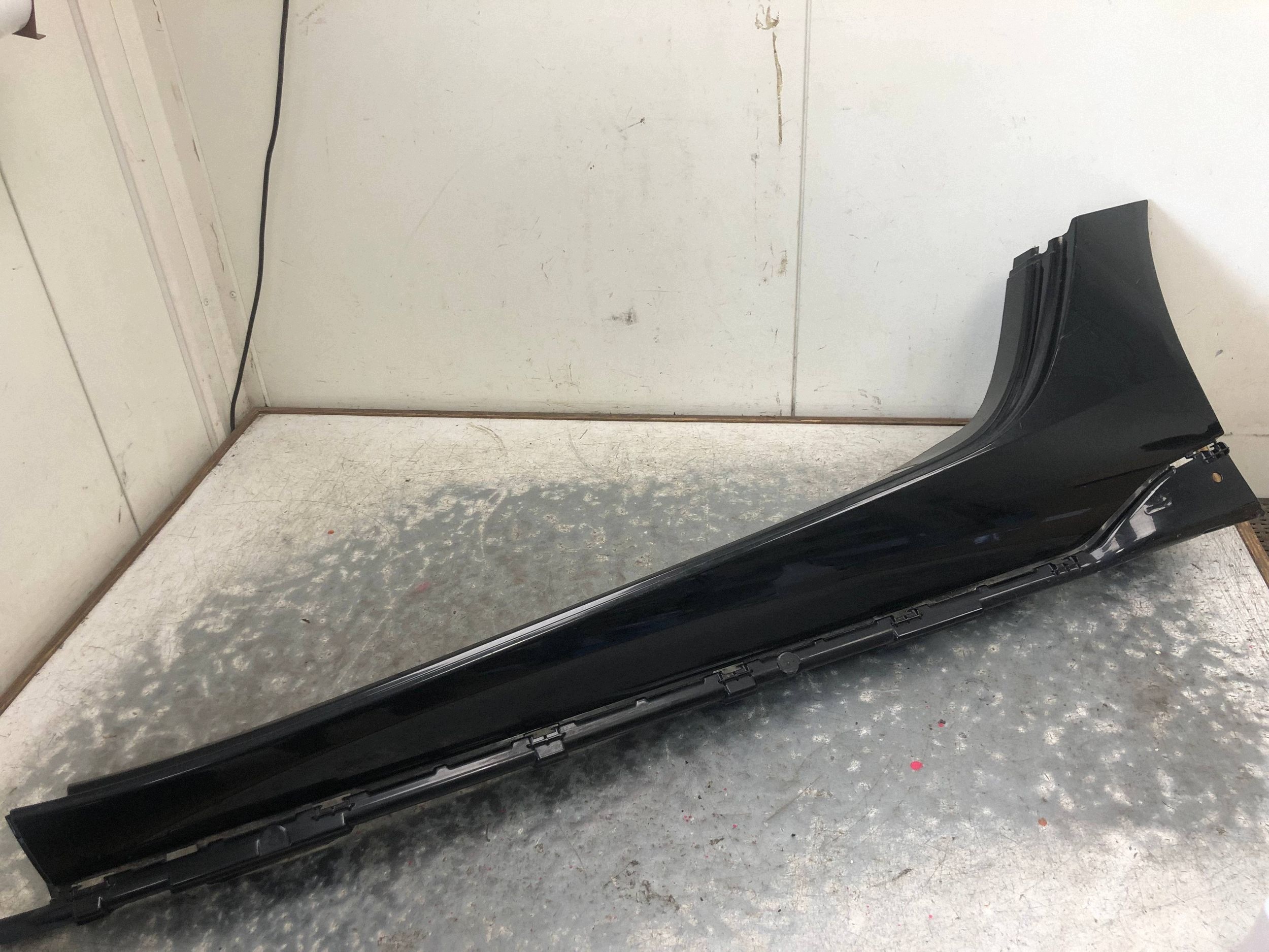 moulding threshold threshold left TOYOTA SUPRA MK5 8811321