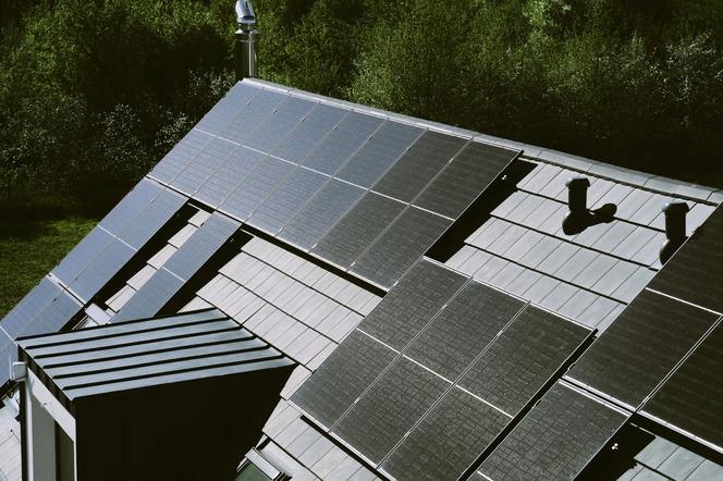 2580W ZESTAW DO GRZANIA WODY W BOJLERACH OFF GRID MPPT BOOST 6X PANEL MONO Maksymalna moc 2580 W