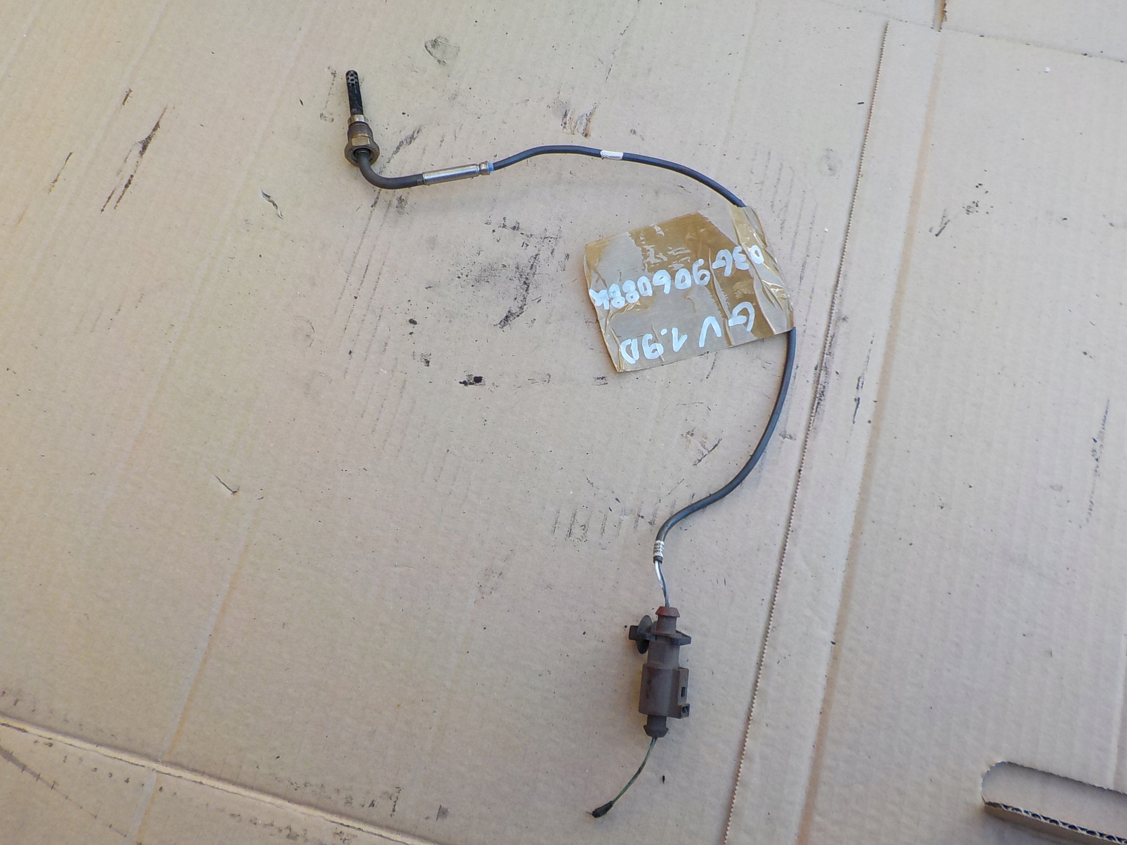 Sensor temperatury Gase vw golf V 1,9 tdi 03G906088K 2008r