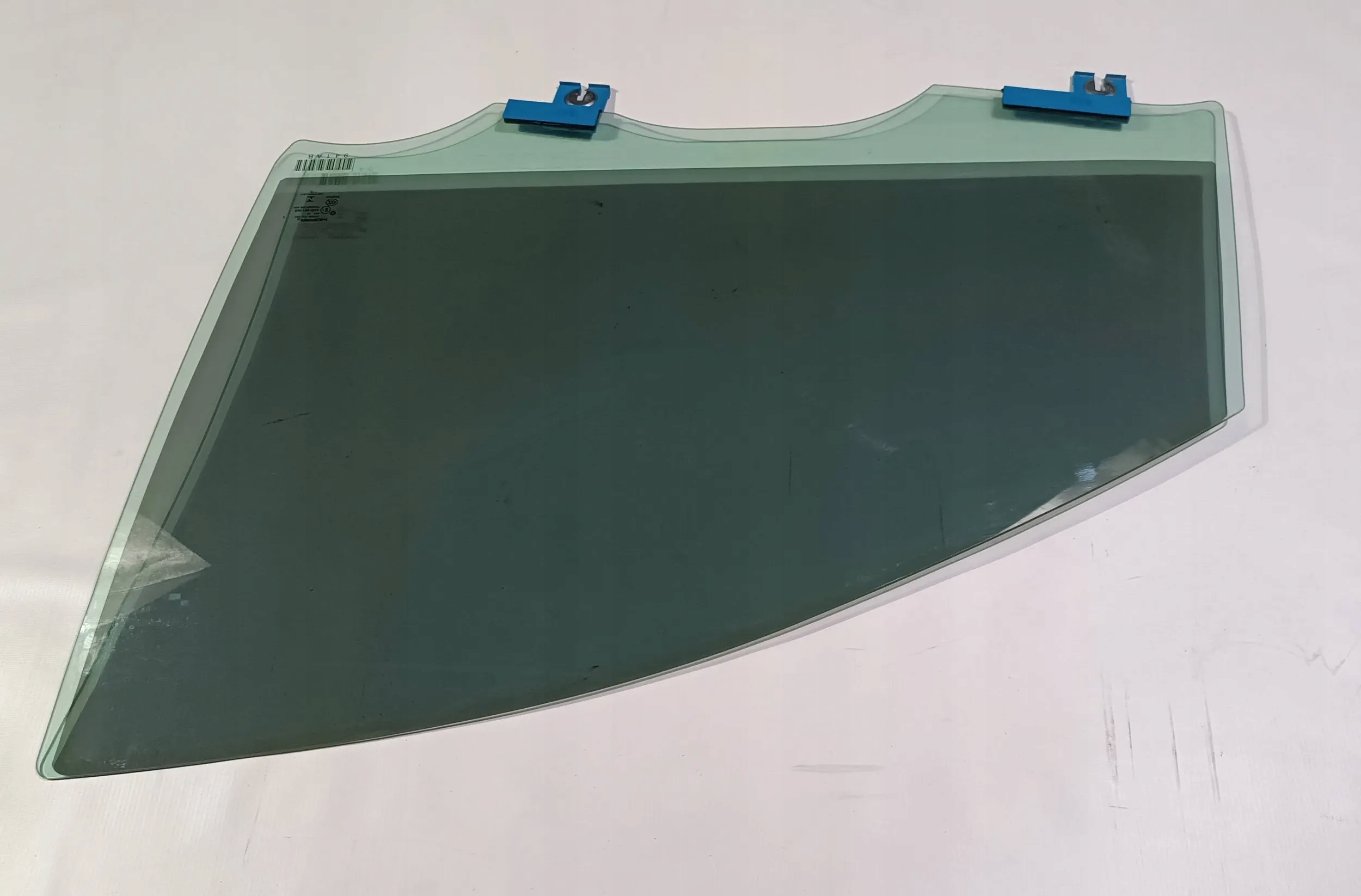 window side door left front driver´s Chrysler Pacifica 2019