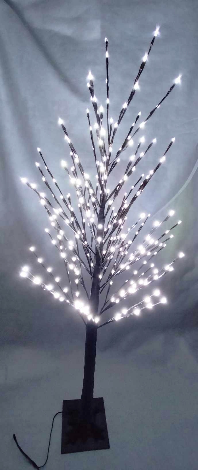 DRZEWKO ŚWIĄTECZNE LED ŚWIECĄCE LAMPKI 150cm XXL ZIMNY BIAŁY