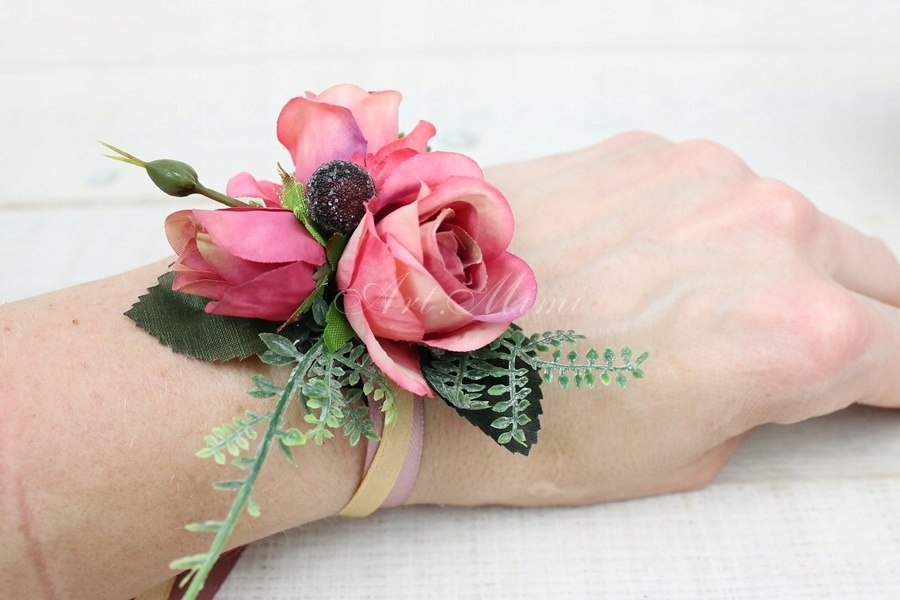 Kotylion na rękę bukiecik róża BRUDNY RÓŻ druhna Nazwa 9374861272