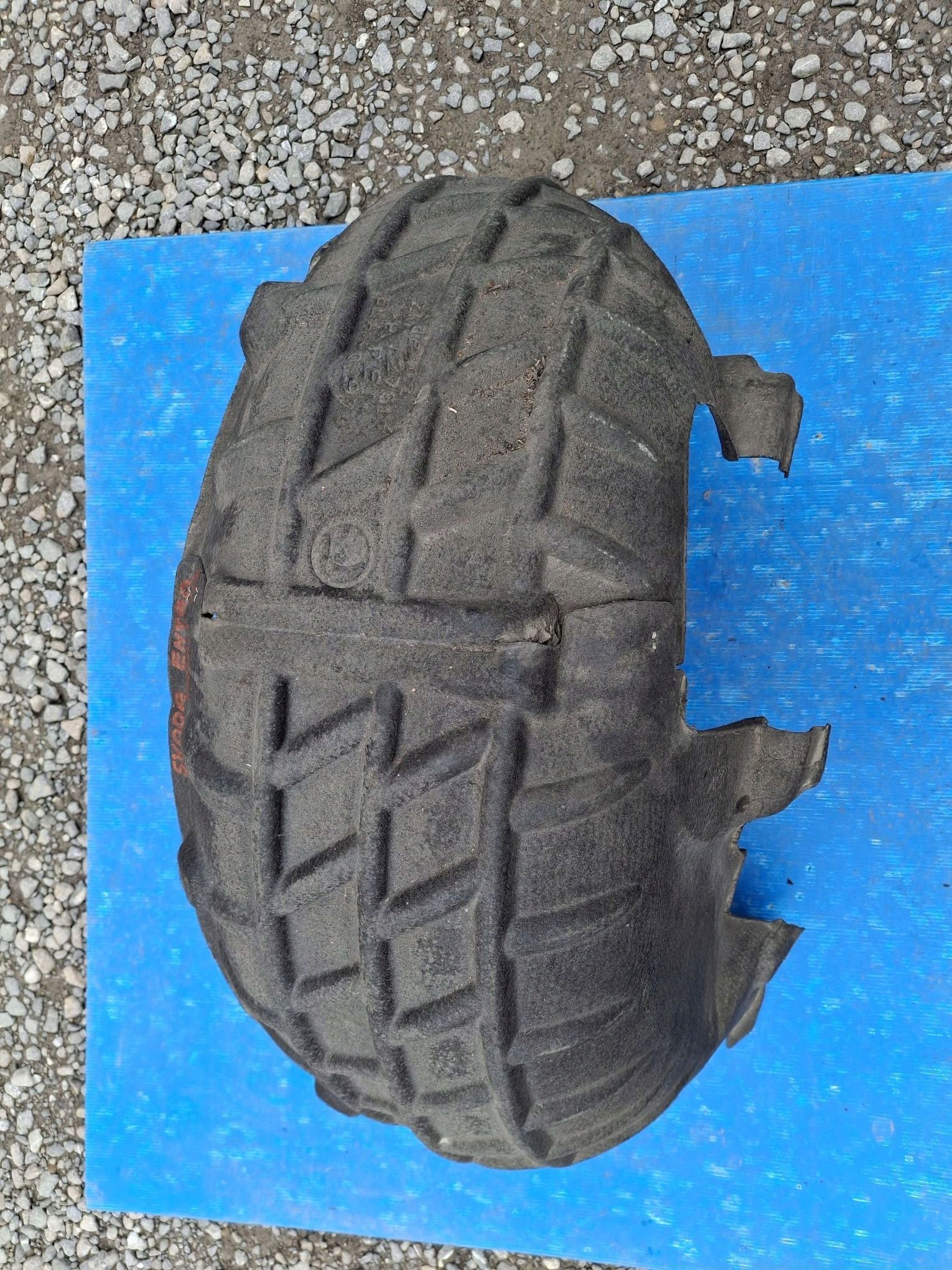 mudguard right rear. SKODA ENYAQ 2021R->