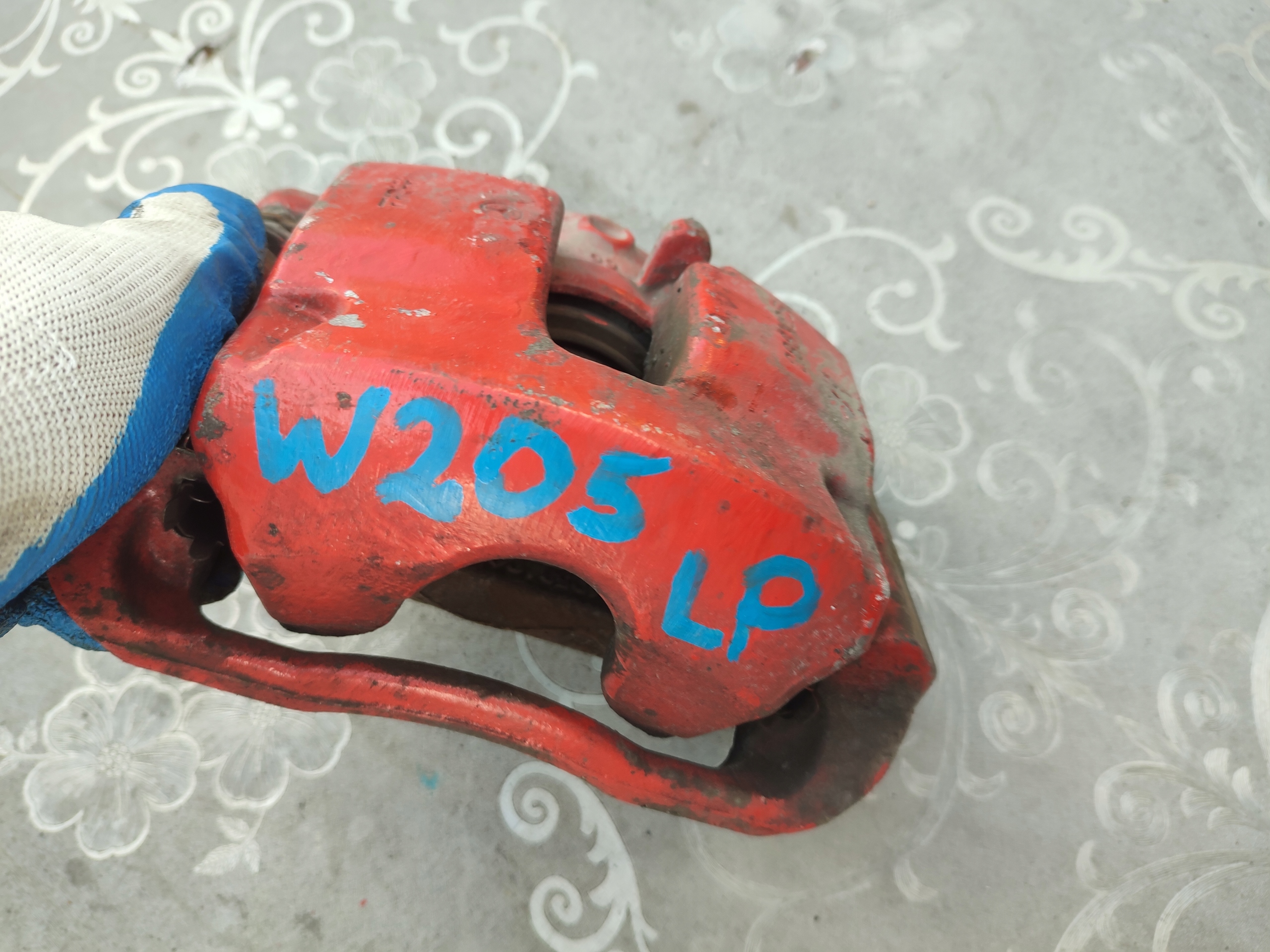 caliper brake left front left front Mercedes W204