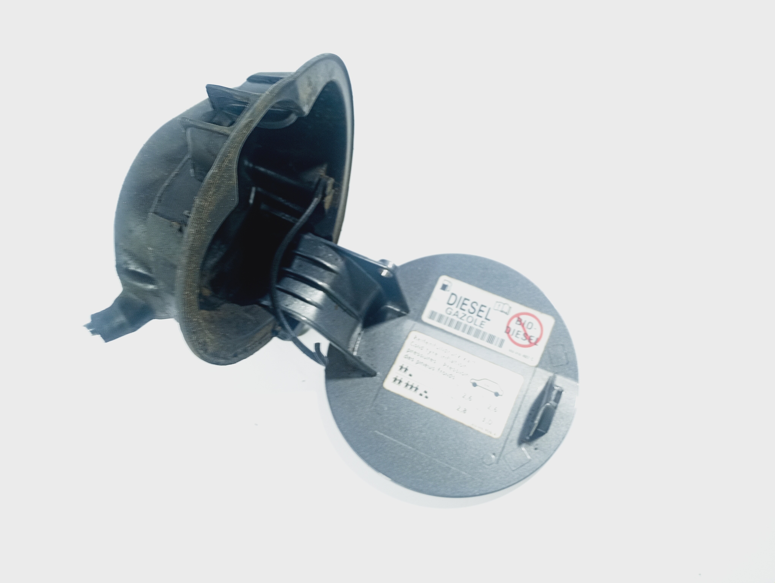 tankklappe des kraftstoffsbehälters OE 3C0010456A code lakieru LA7T VW Passat B6 05-10