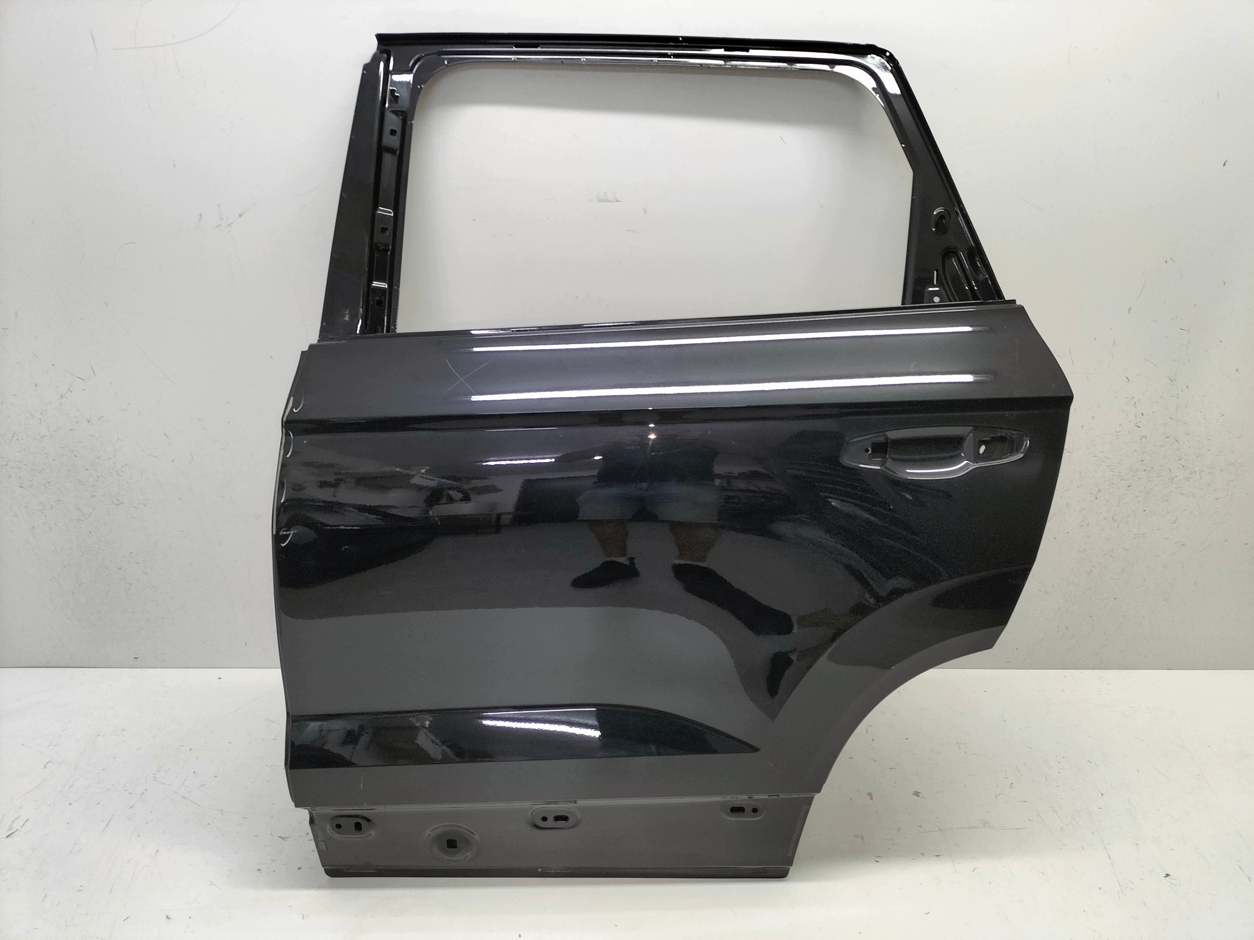 door rear. rear part left SEAT ATECA 16