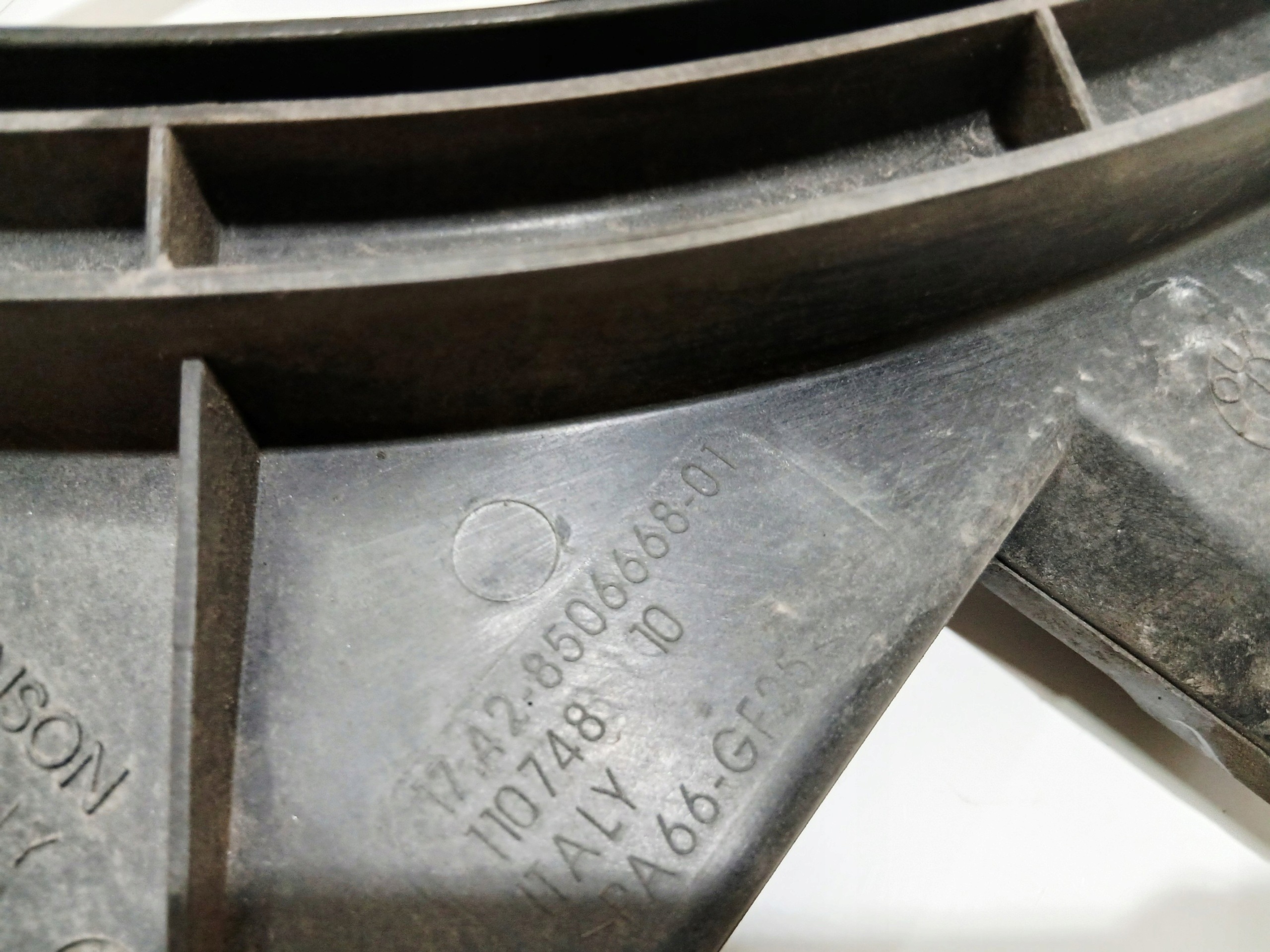 ventilátor chladiče BMW X1 E84 N47D20C 7588974 (24235052)