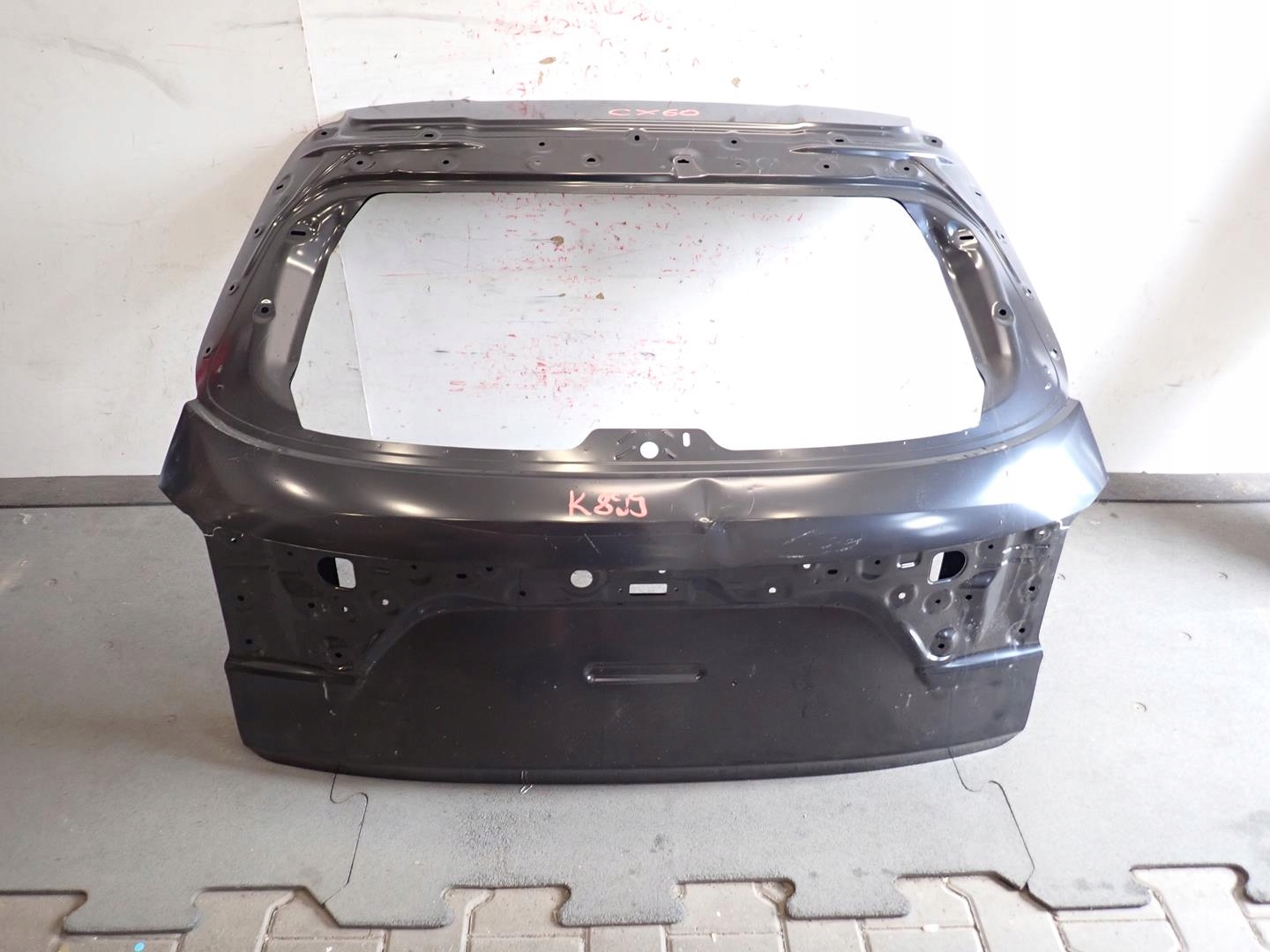 kapota MAZDA CX60 2022