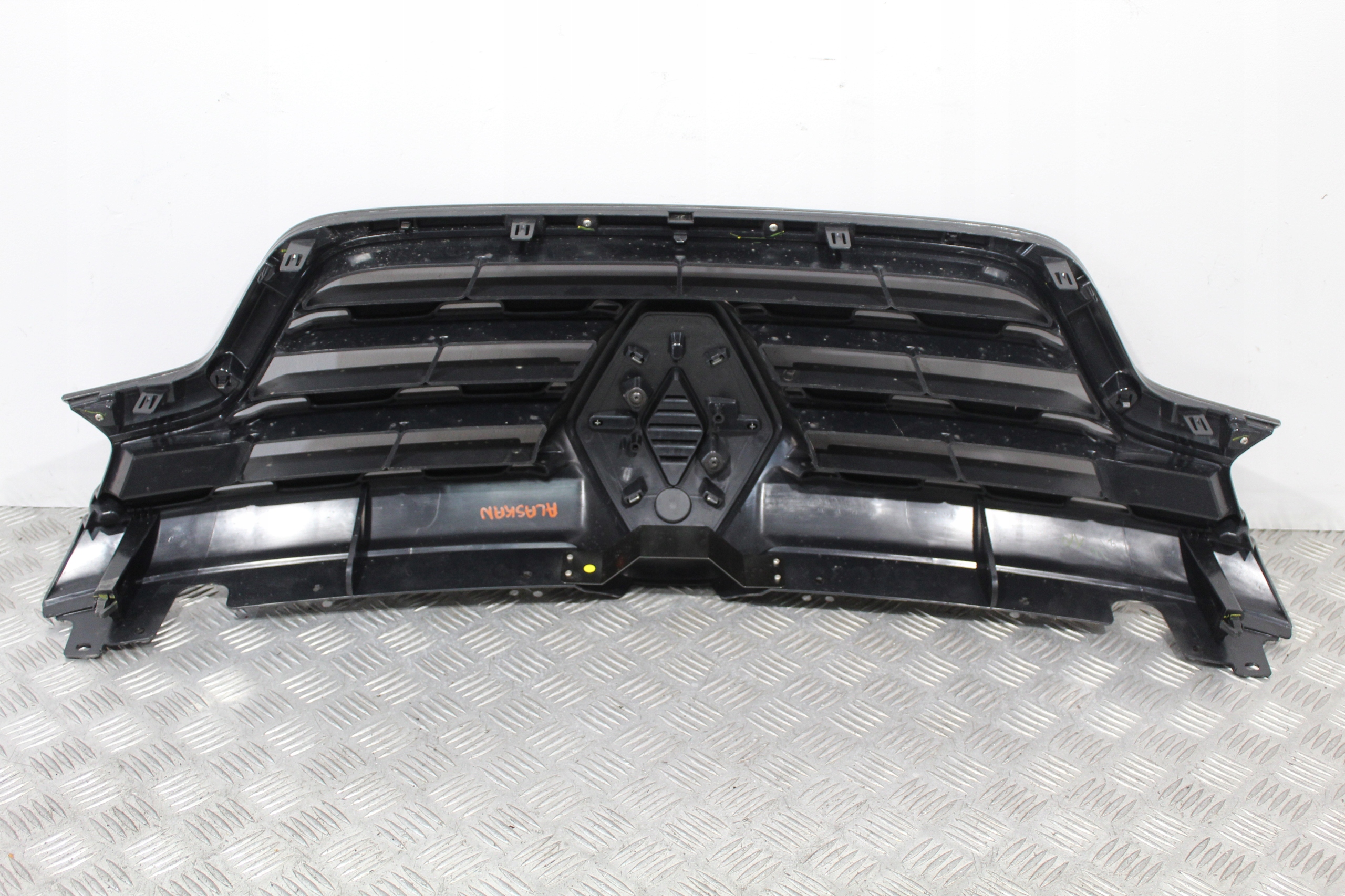 GRILLE RENAULT ALASKAN