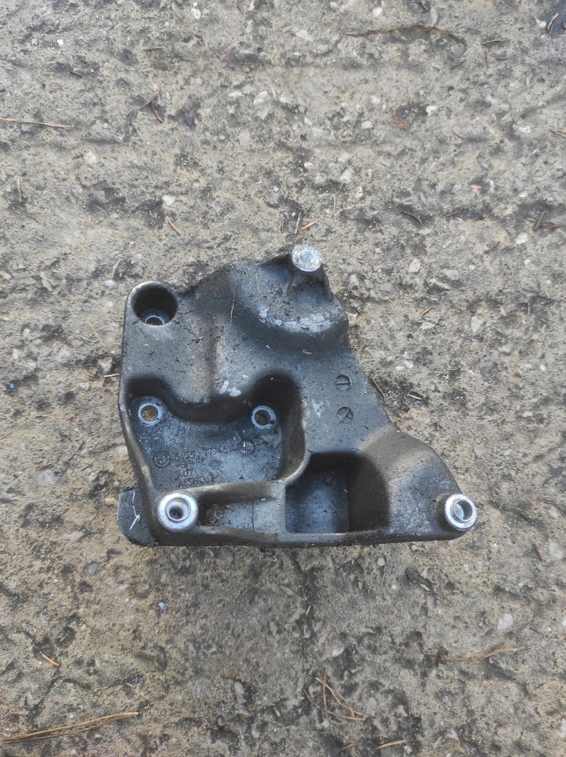 Support Support plaque SPREZARKI KLIMY 7794614 BMW X3 E83 2.0D 03-10