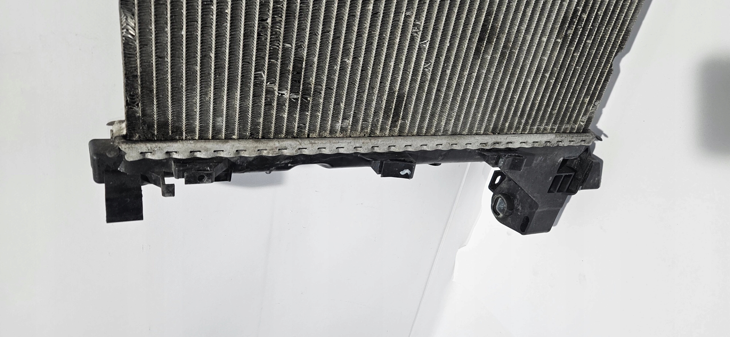 CHŁODNICA WODY RENAULT MASTER III IV 19- ORYGINAŁ Numer katalogowy części 214106556R KAMAX