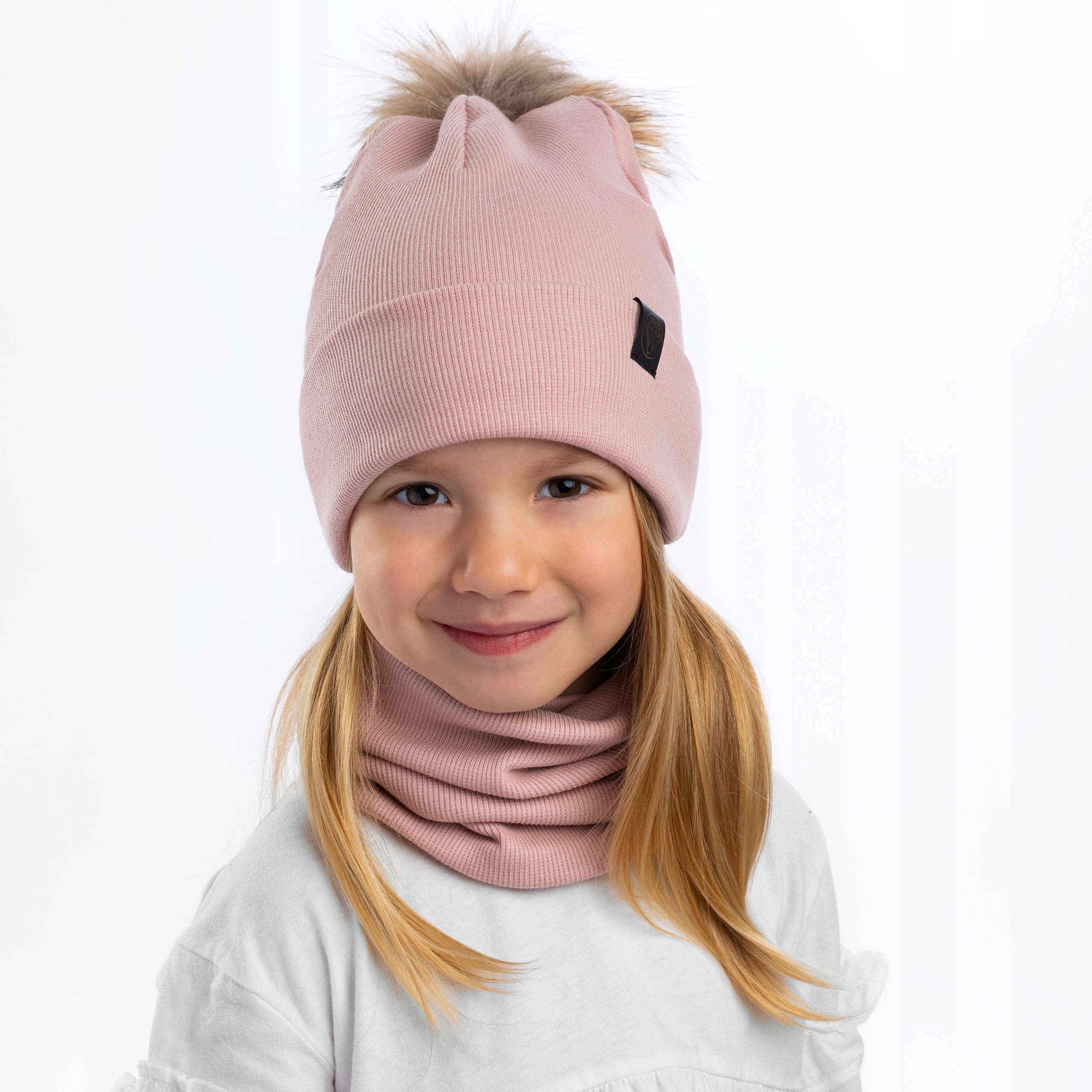 

Czapka komin komplet jesień/zima pompon 48-56