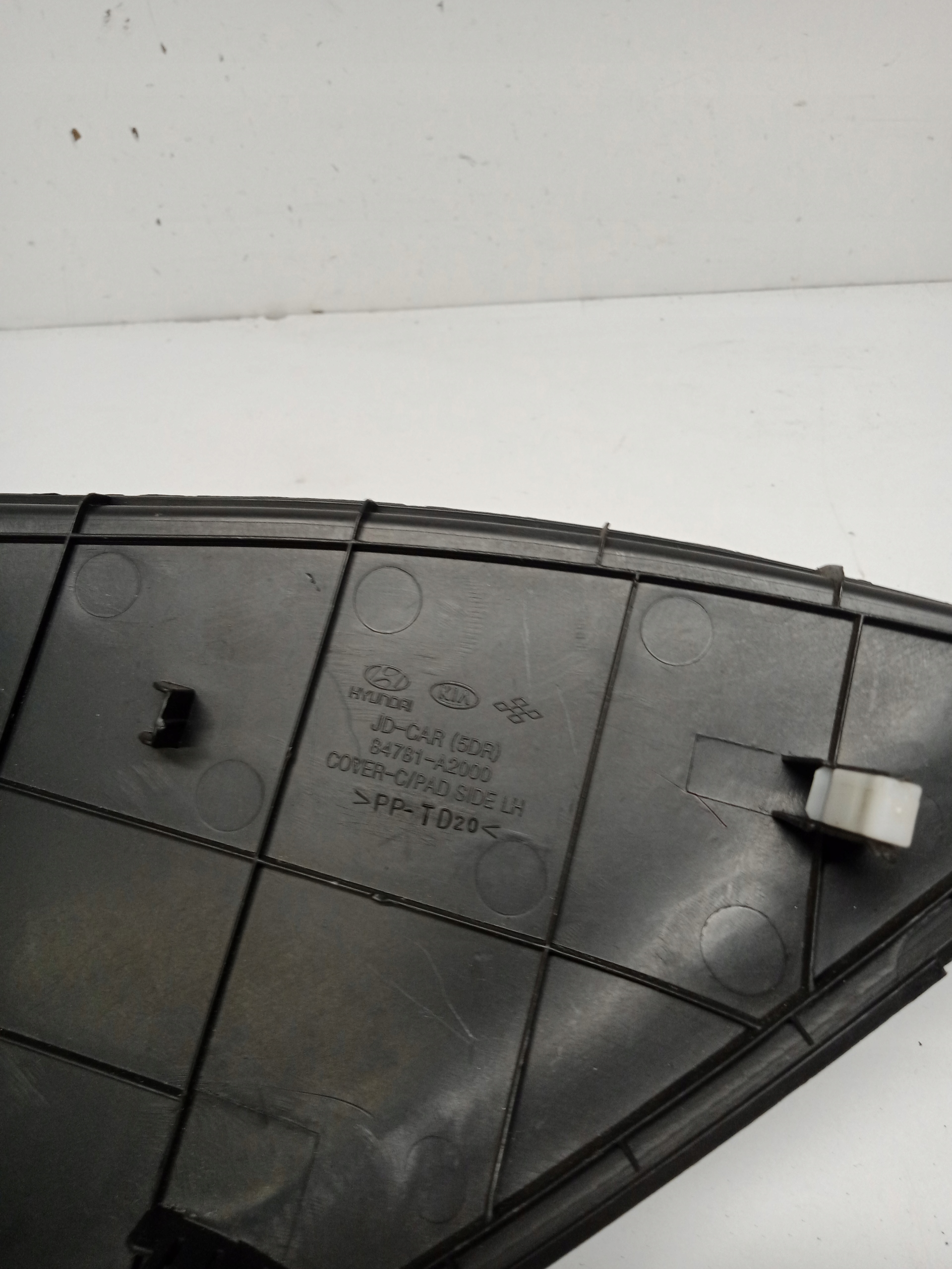 KIA CEED II fedél fedél DESKI bal 84781-A2000 2012