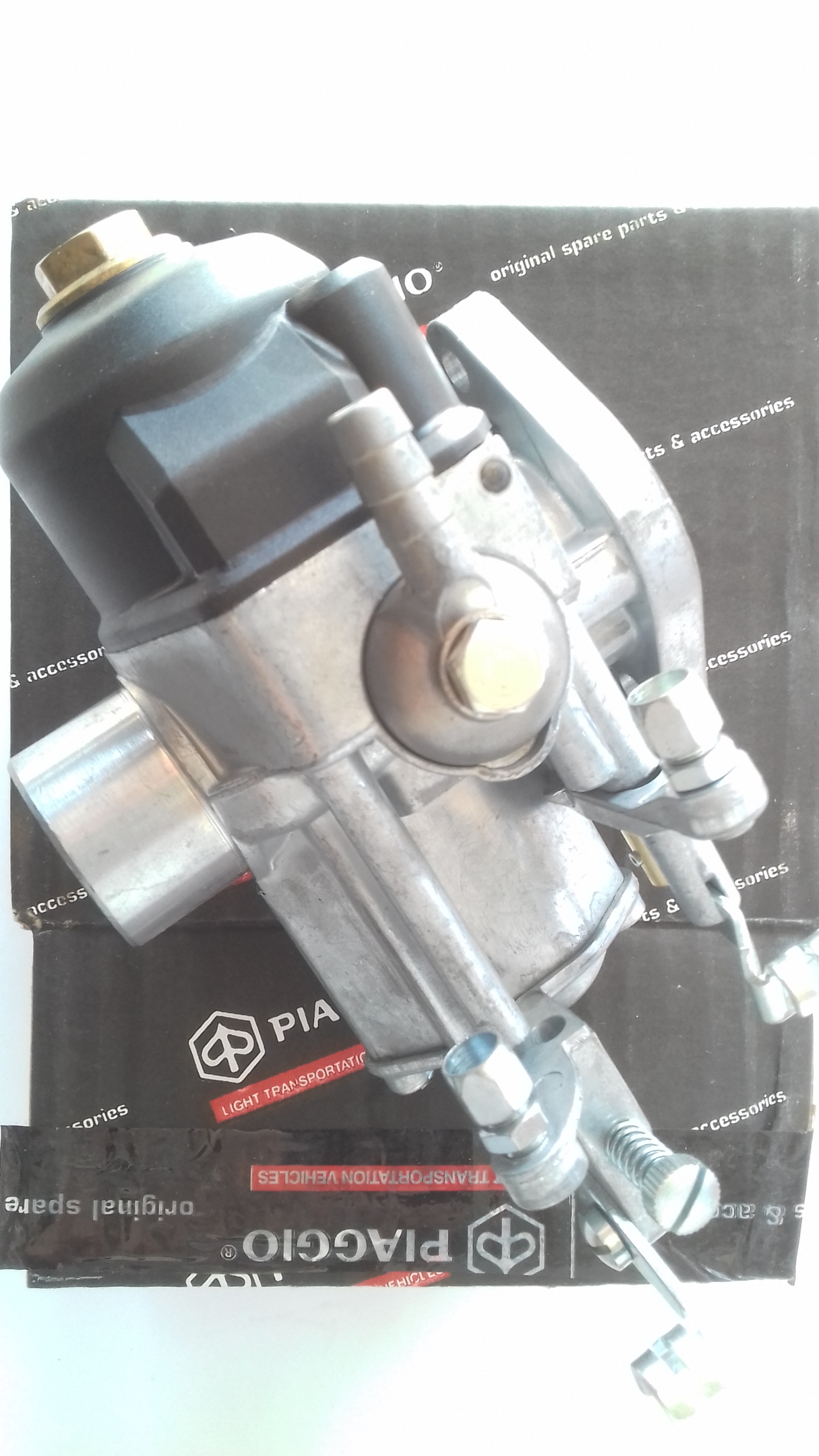 Gaźnik Piaggio APE AD1T AD2T AD1 175 400 P401 450 500 SHB 25 AE 1T 3T 175