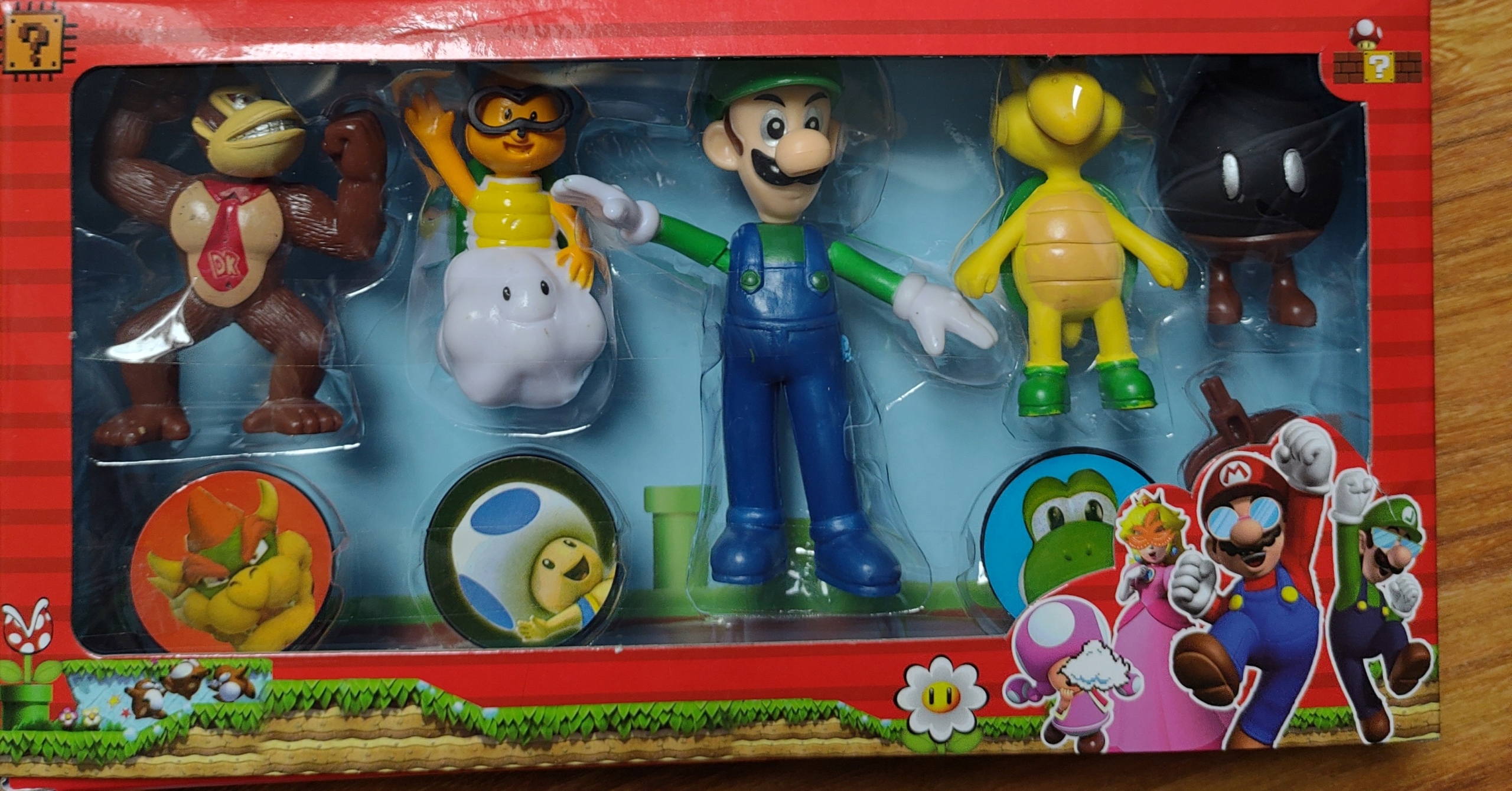 

Mario Figurki Duży Zestaw 4SZT Żetony
