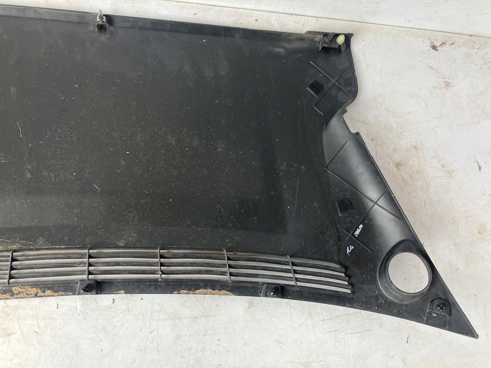 kryt stěny předního pod oknem TESLA MODEL S 1060482-00