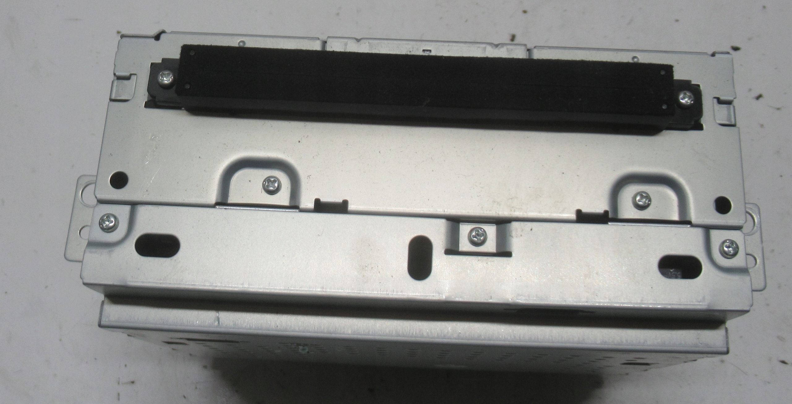 VOLVO V70 2.0 D 09R player RADIA 31310071AA