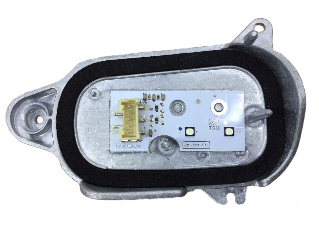 8R0941475A - Audi Q5 LED DRL модуль лифт левый еж 8R0941475B