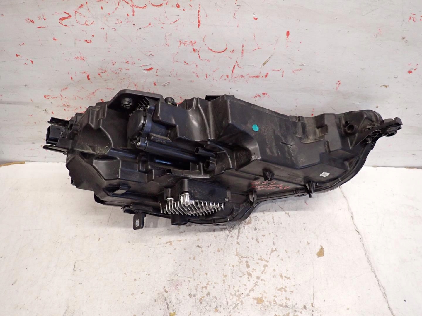 light front front left AUDI A3 2020- FULL LED 8Y0941033