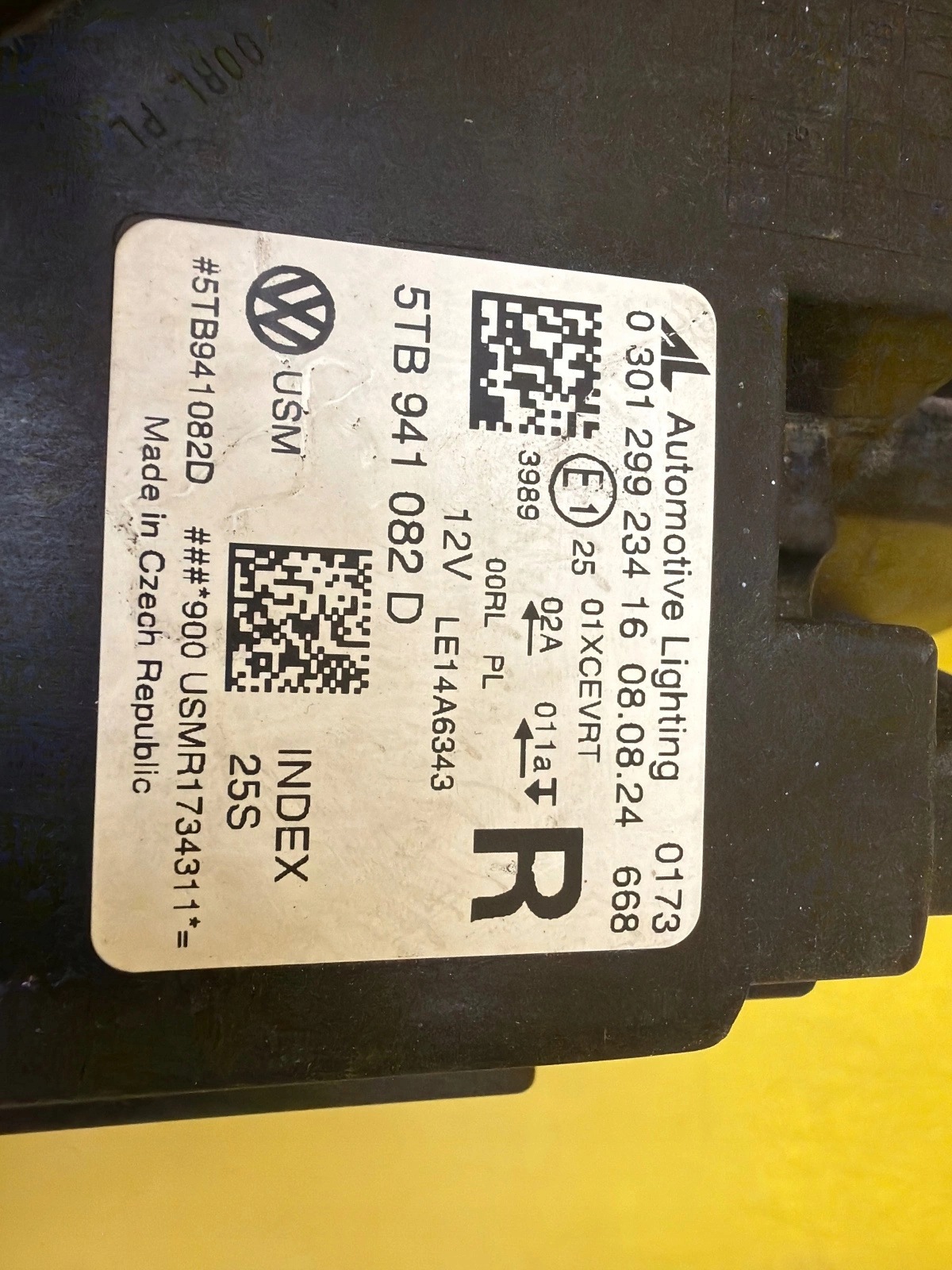 light right front VW Touran III 2015- Full Led 5TB941082D