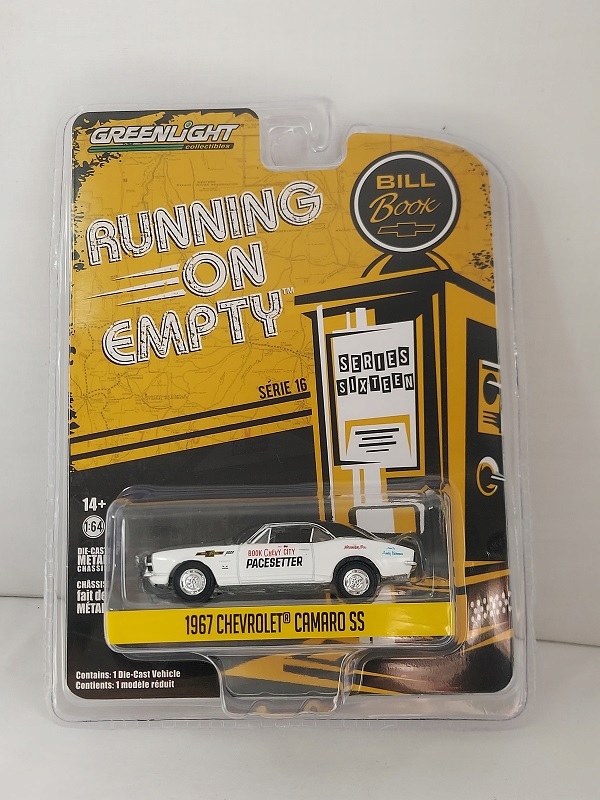 Greenlight 1:64 RoE16 Chevrolet Camaro Ss 1967 Bill Book Chevy Pacesetter