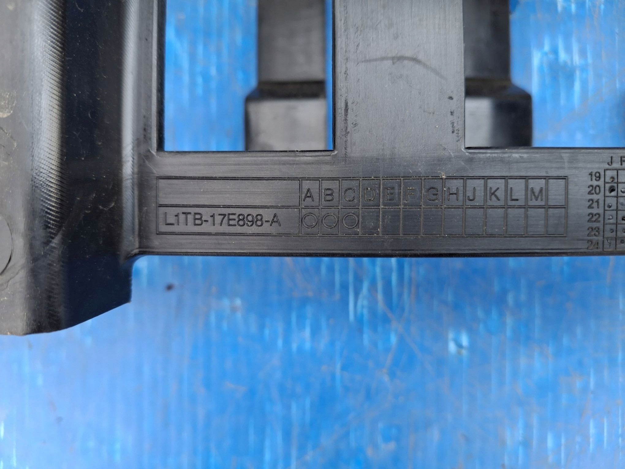 ABSORBER Paraurti Anteriore FORD PUMA II MK2 2019R->