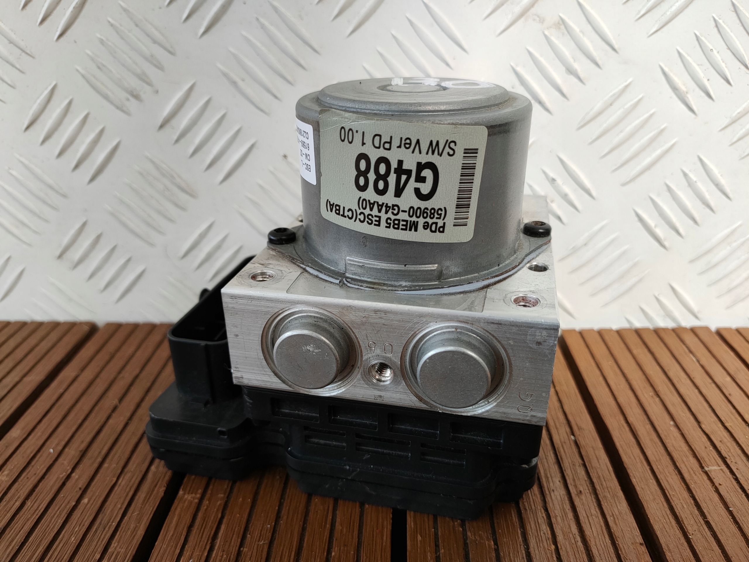 HYUNDAI i30 III 16-23 pump ABS control unit 58900-G4AA0 58910-G4AA0