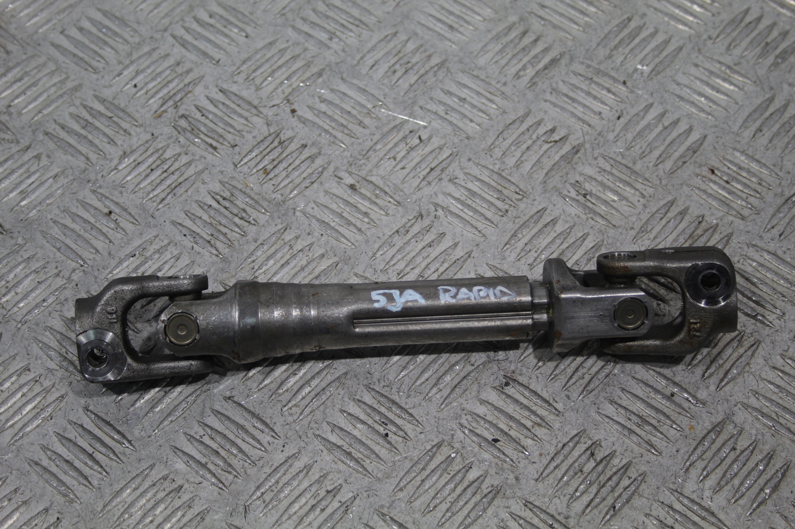 PEZZO BARRA CROCE SKODA RAPID 5JA 5J
