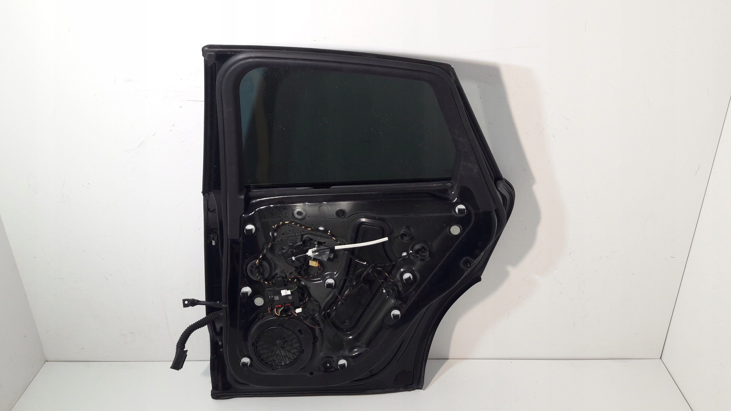 door rear. rear part right right PORSCHE MACAN 95B / 2016 (T179)