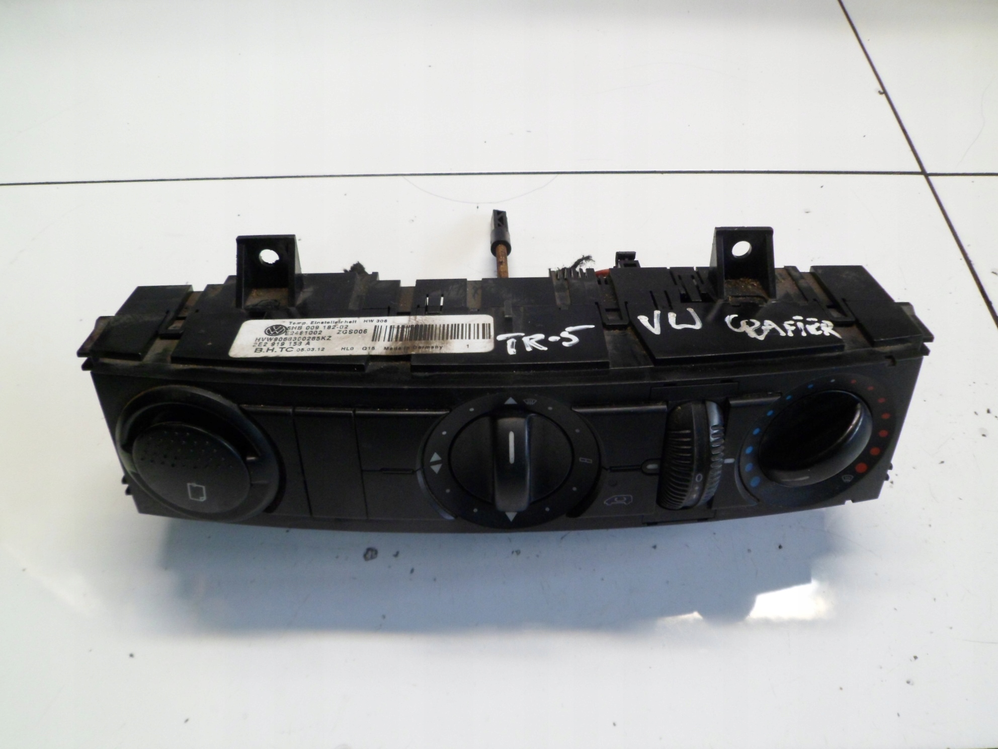 VW CRAFTER MERCEDES SPRINTER W906 PANEL BOCCHETTE 9068300285KZ