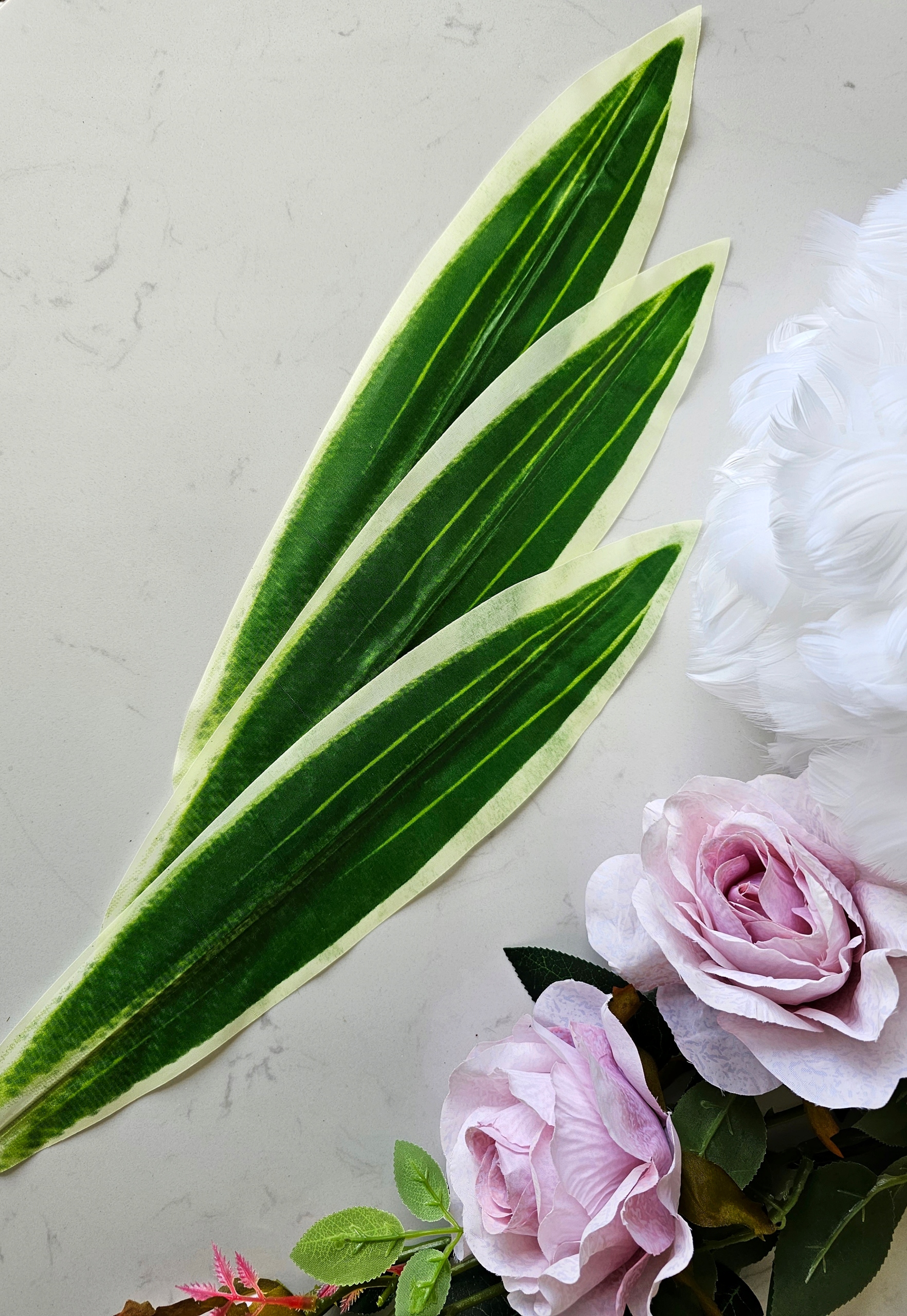 LIŚĆ DRACENA JASNA KWIATY SZTUCZNE LIŚCIE dodatek Wysokość 53.5 cm