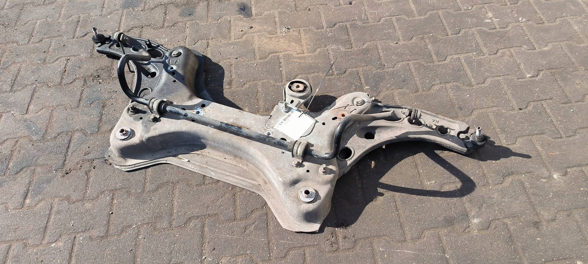 axle beam front 2.0 DCI RENAULT TRAFIC III LIFT