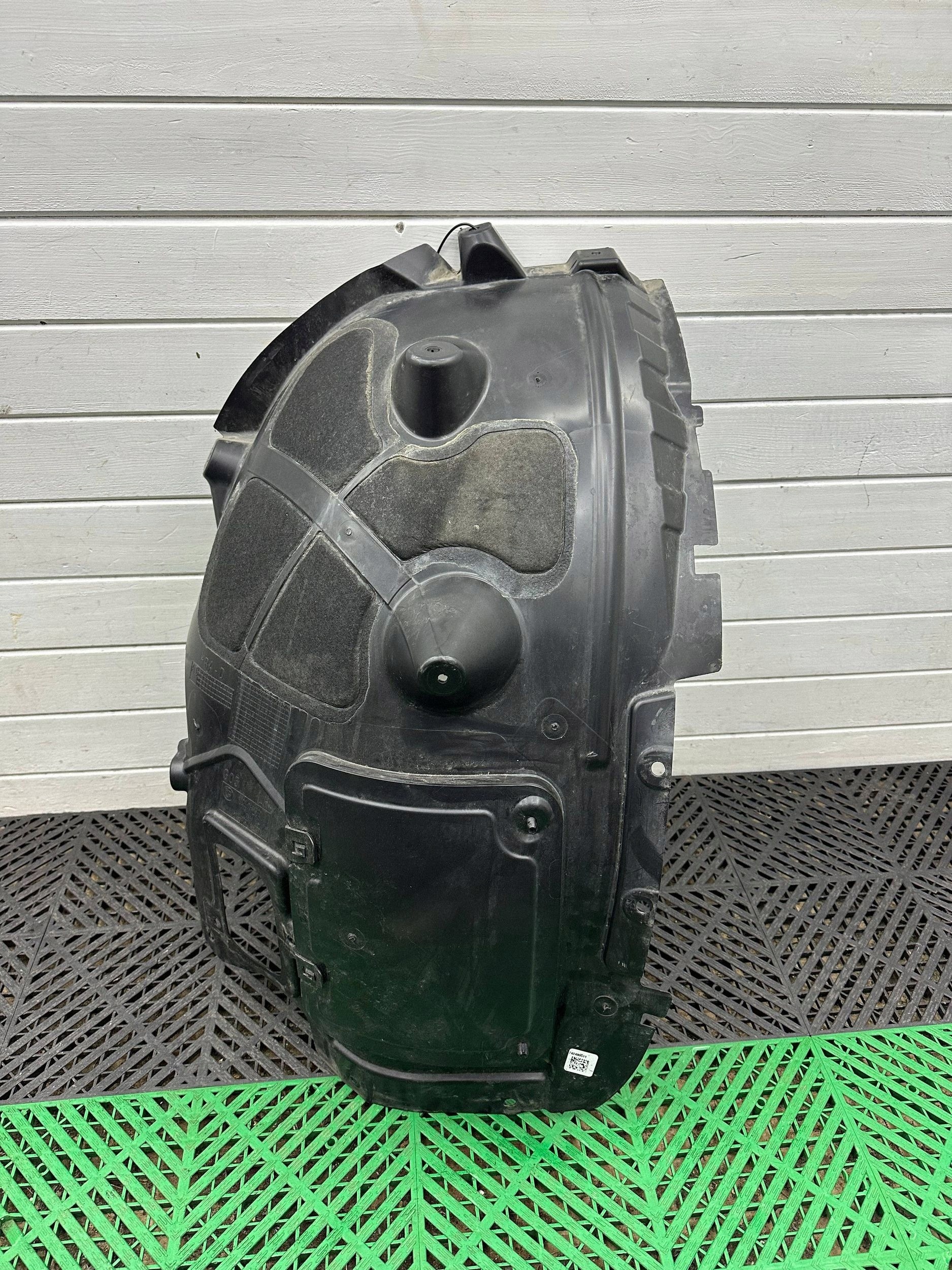 mudguard front front side left BMW X5 G05 7424905
