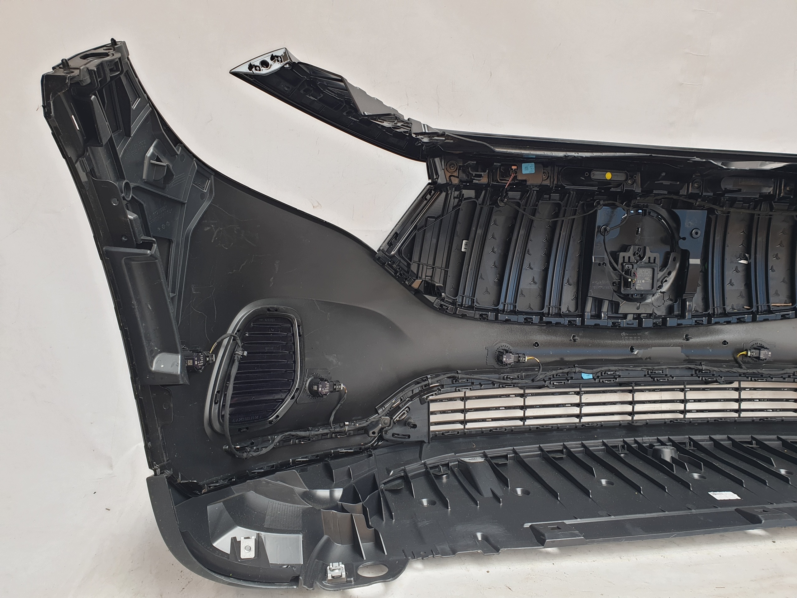 MERCEDES EQA W243 LIFT 23- bumper front front PDC RADAR A2438850001