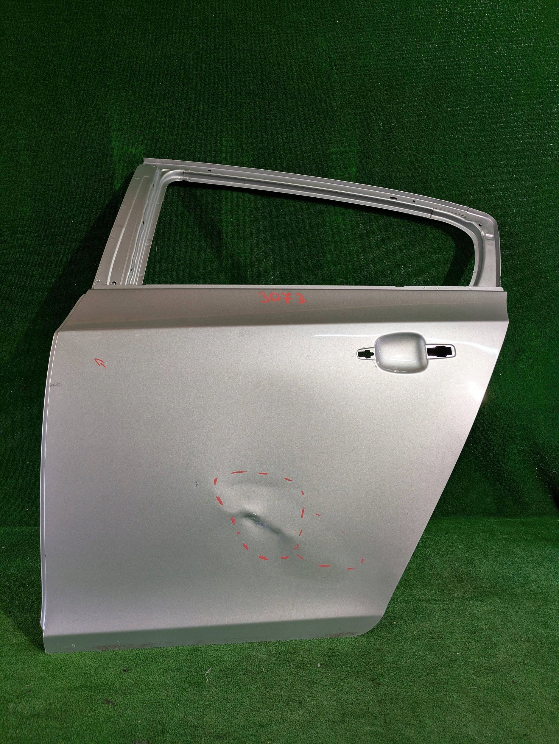 door rear. left left rear part CHEVROLET CRUZE HB 08