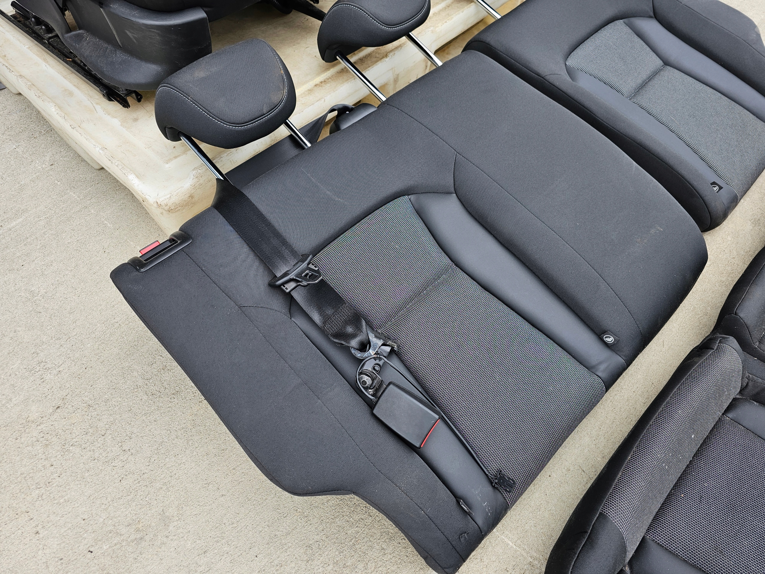 Sitz Sitze KOMPLET AUDI A1 8X 5-Tür Leder+MATERIAL