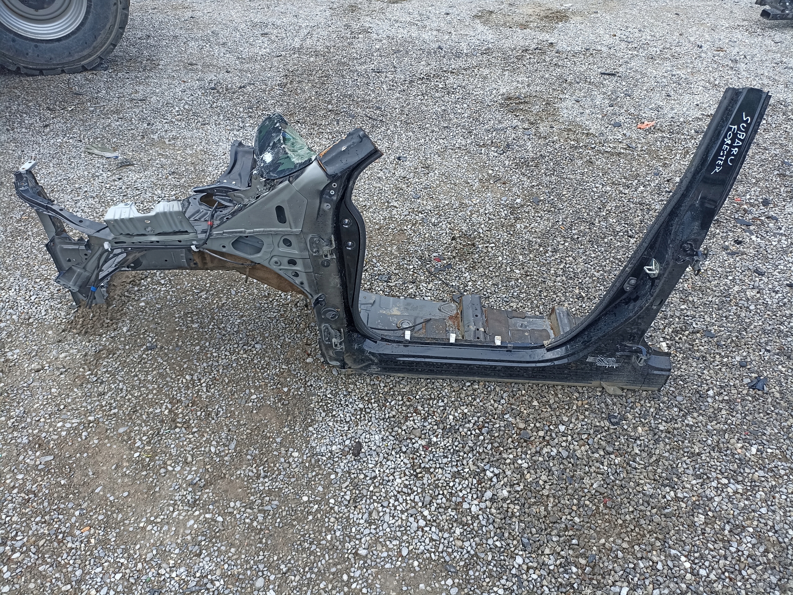 SUBARU FORESTER V LIFT ĆWIARTKA LEWA PRZEDNIA PRZÓD