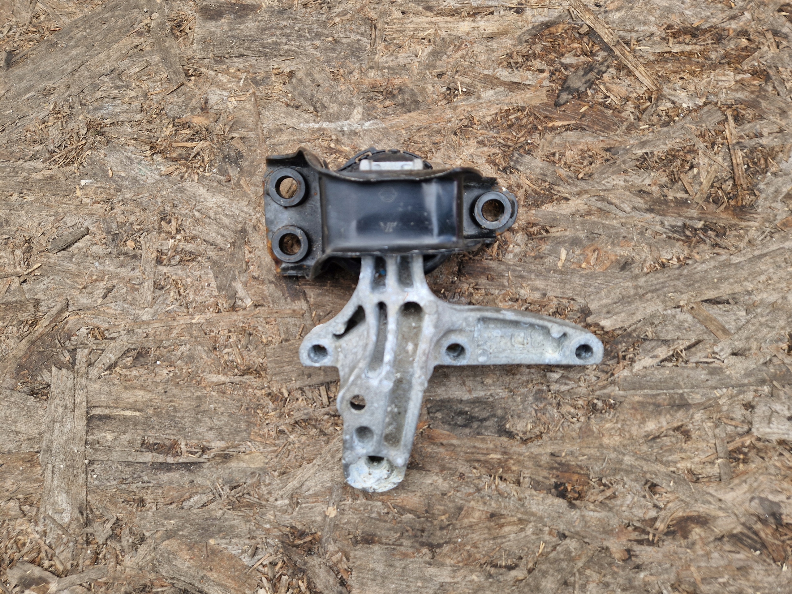 holder engine mount RENAULT NISSAN 1.5DCI 112848459R