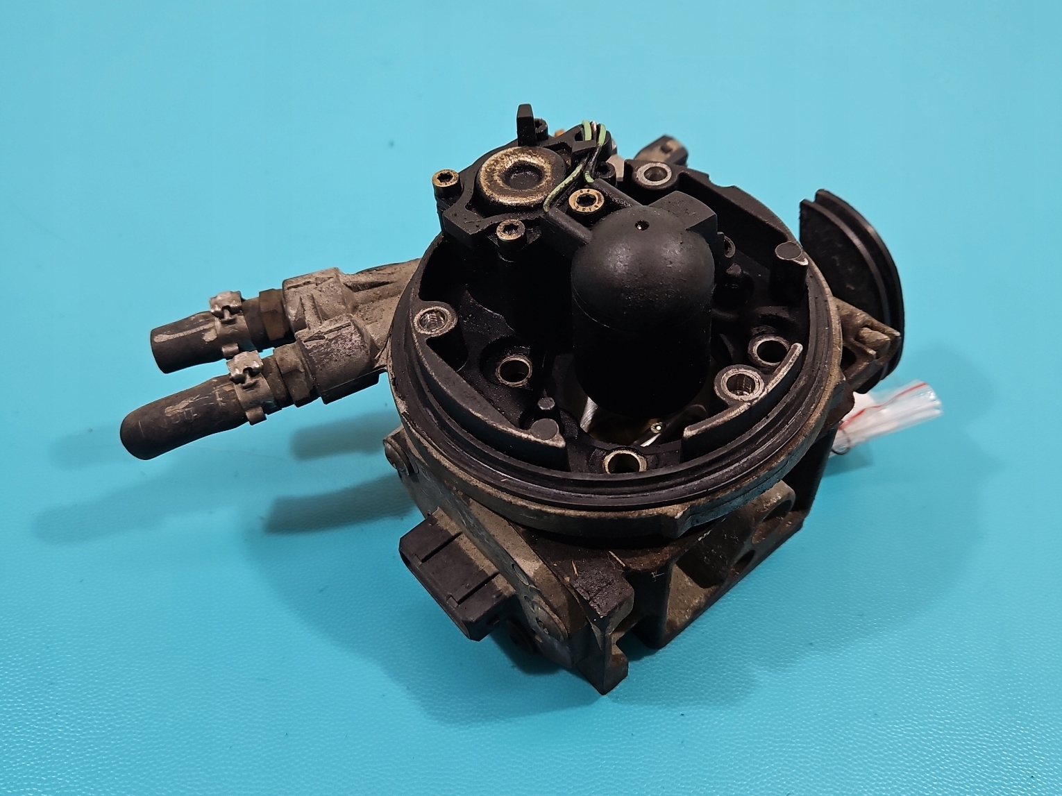 MONOWTRYSK PEUGEOT 106 1.1 JEDNOPUNKT