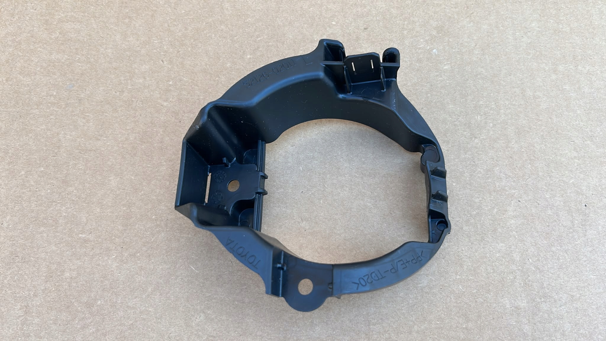grid frame fog lights left left front TOYOTA AURIS and 09-12