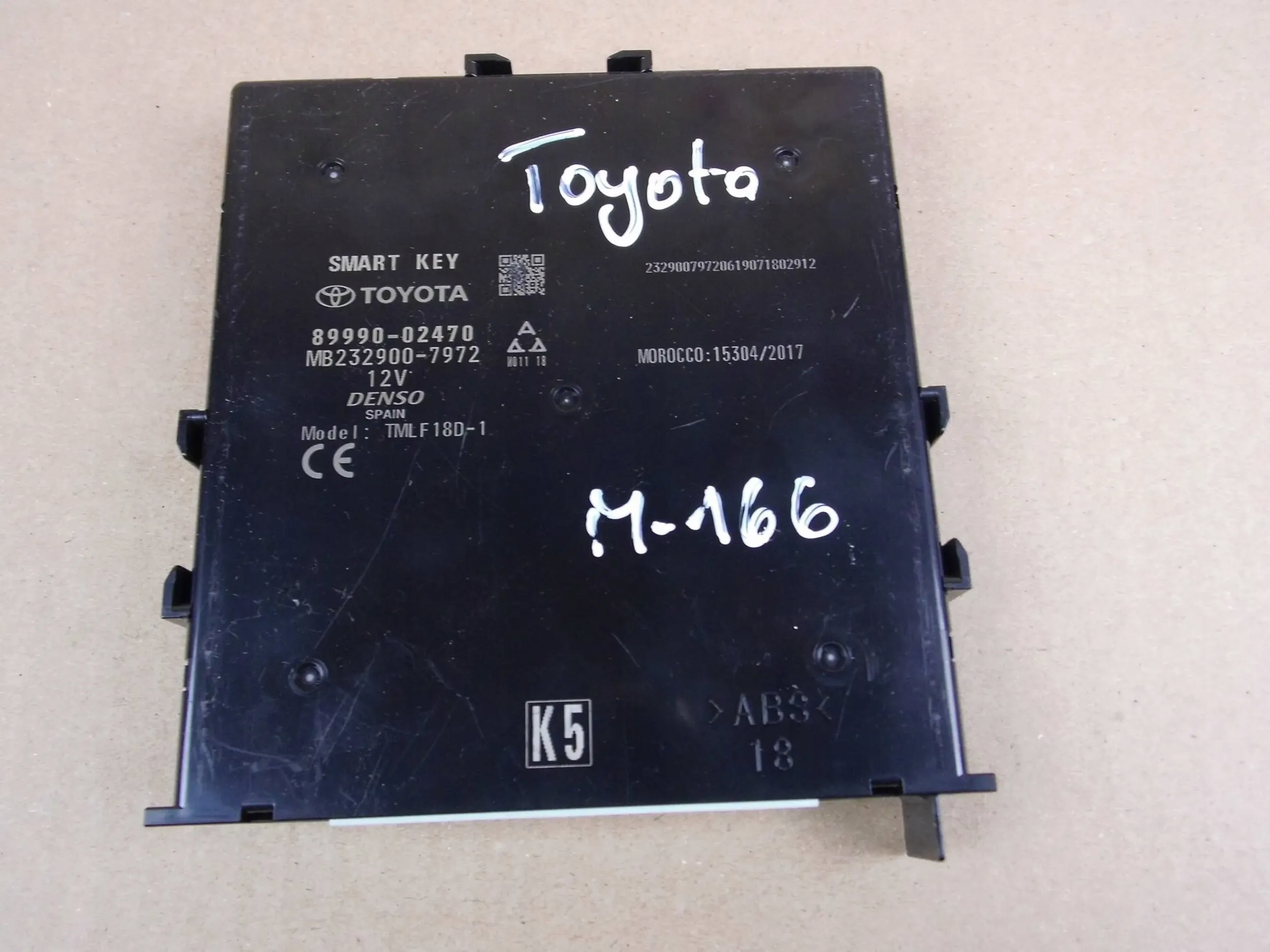 Toyota Corolla E21 module systemu smart key 8999002470