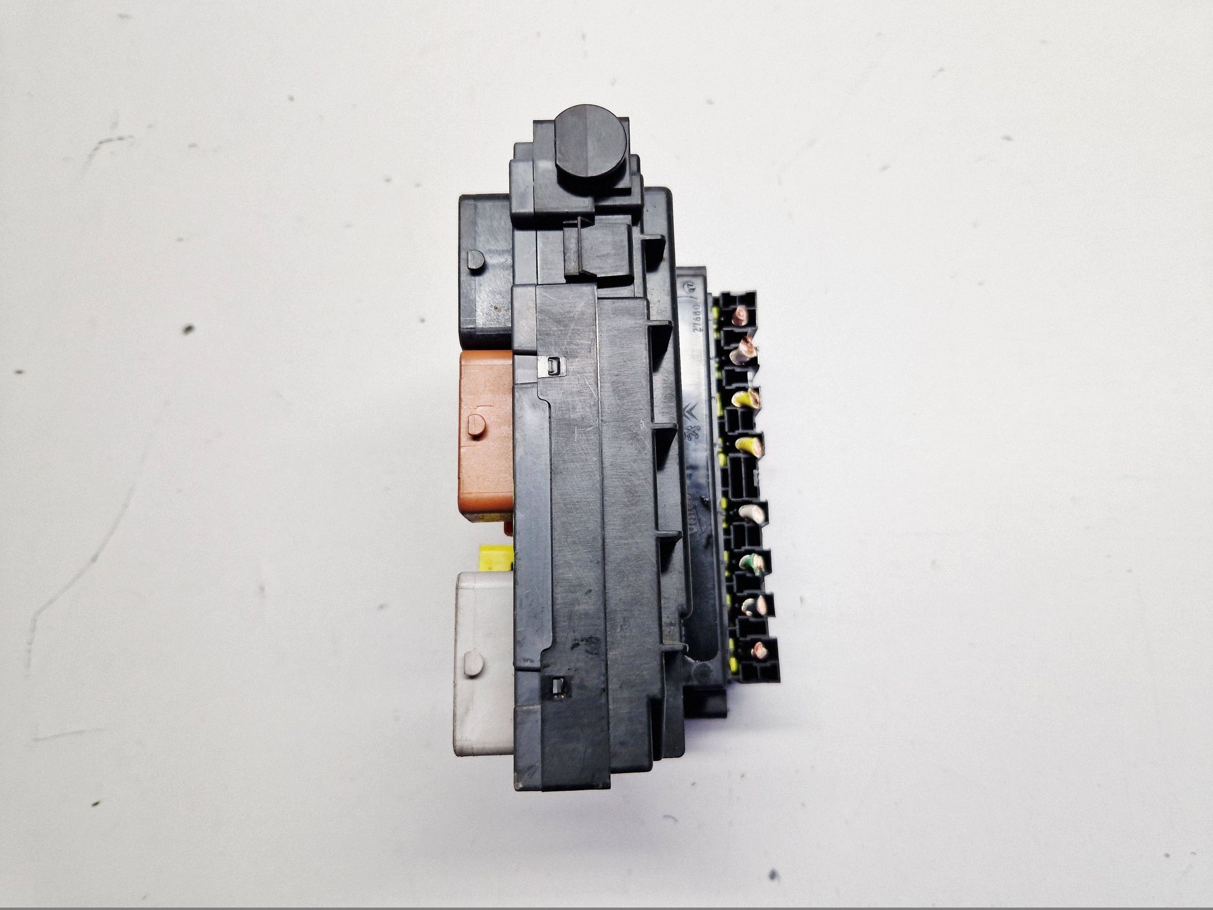 fuse box Citroen Berlingo II 2 9664706280