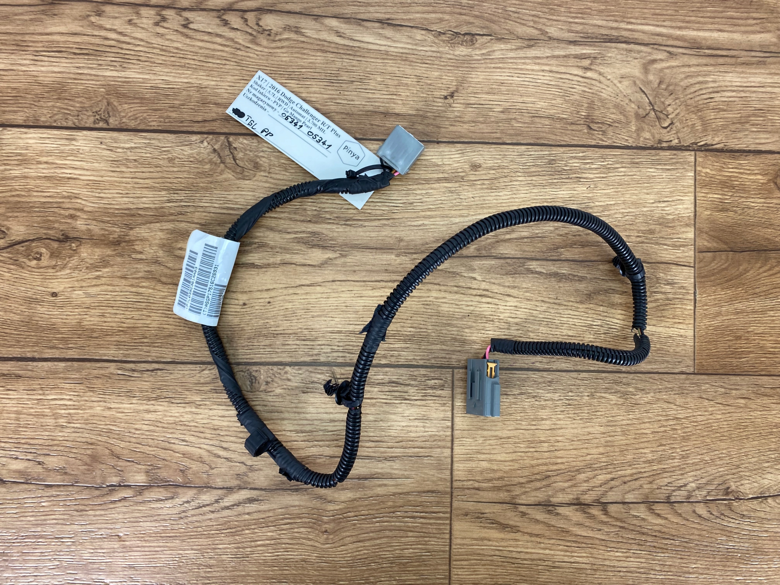 bundle przewodow wiring seat right front Dodge Challenger 2015+ USA