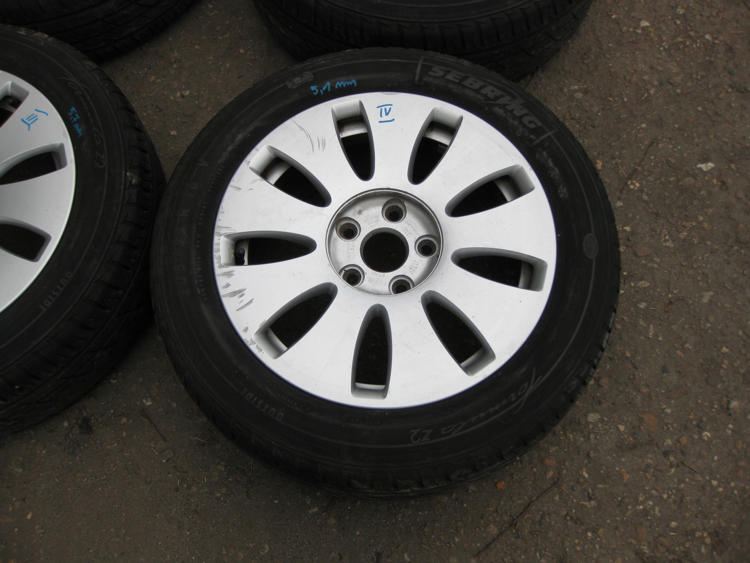 AUDI discs aluminium 7 J X 16  5X112 ET42 8E0601025AE